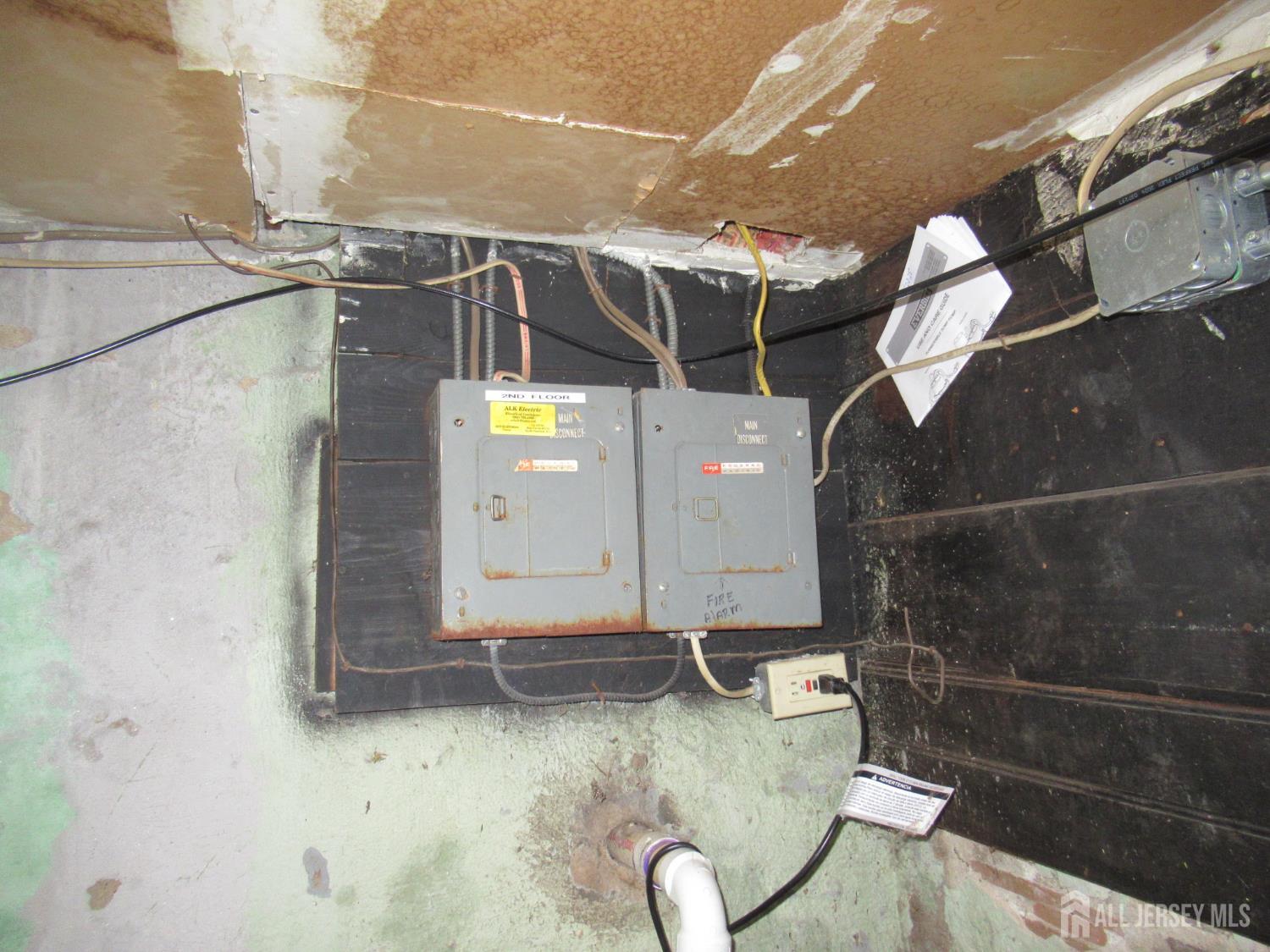 82 Pulaski Avenue, Carteret, NJ, 07008 image 43