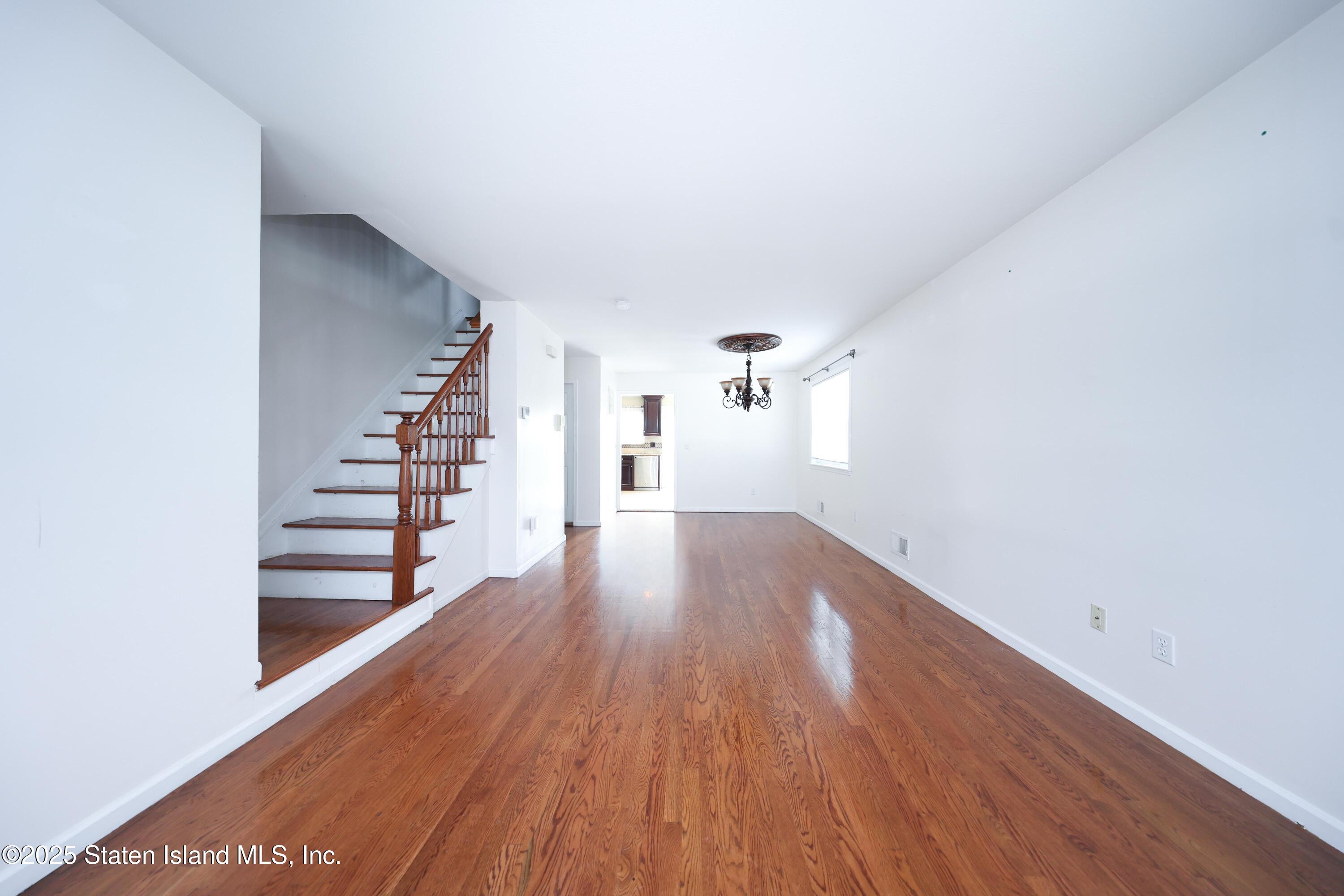 490 Collfield Avenue, Staten Island, NY, 10314 image 6