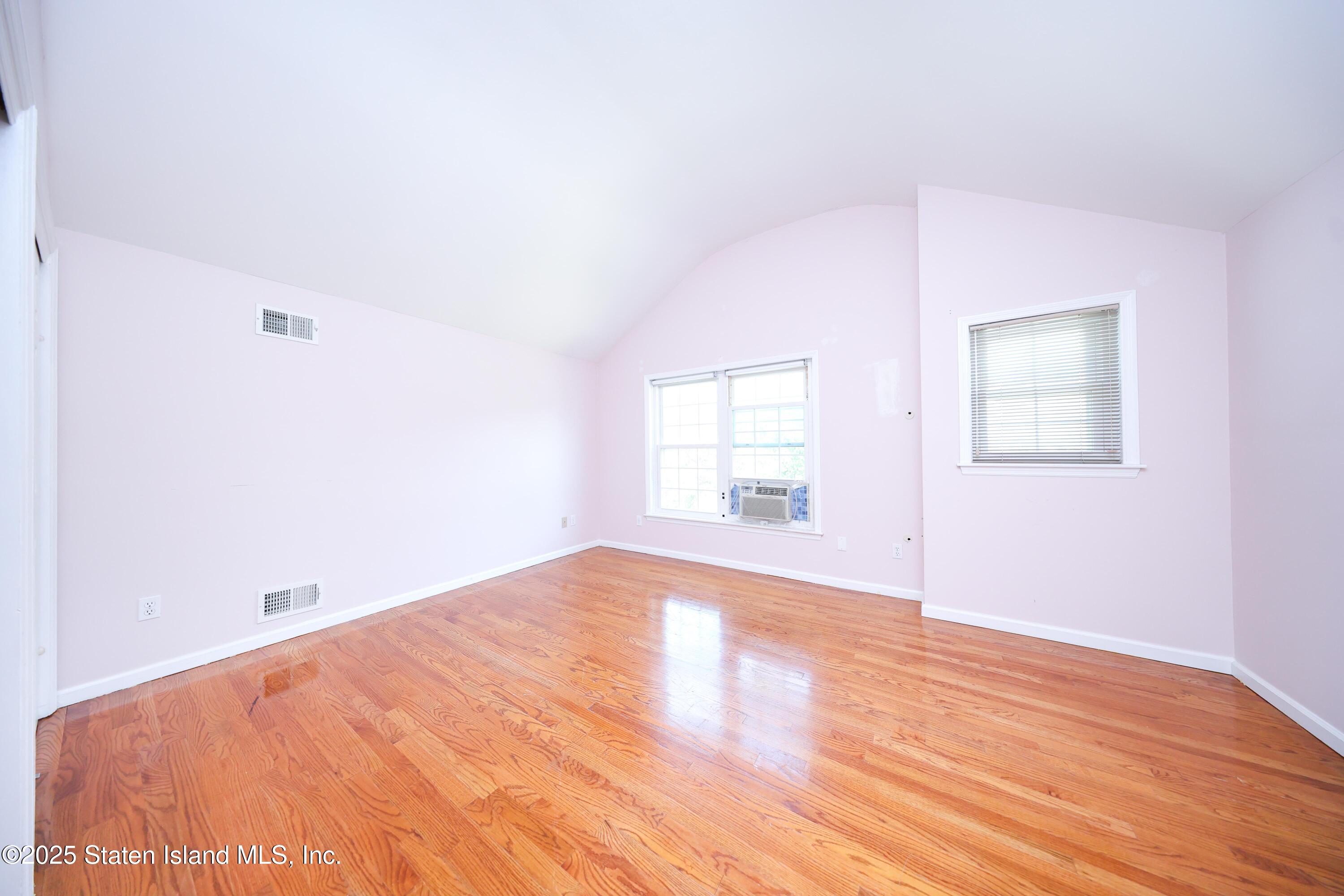 490 Collfield Avenue, Staten Island, NY, 10314 image 19