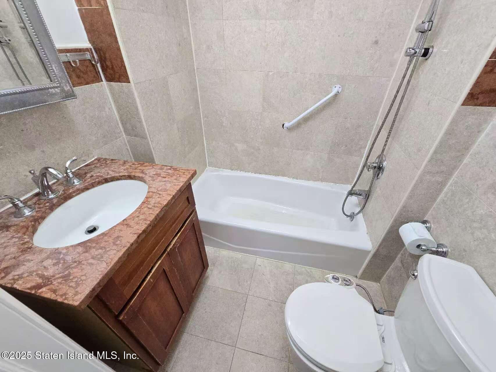 1494 Ocean Avenue 1l, Brooklyn, NY, 11230 image 12