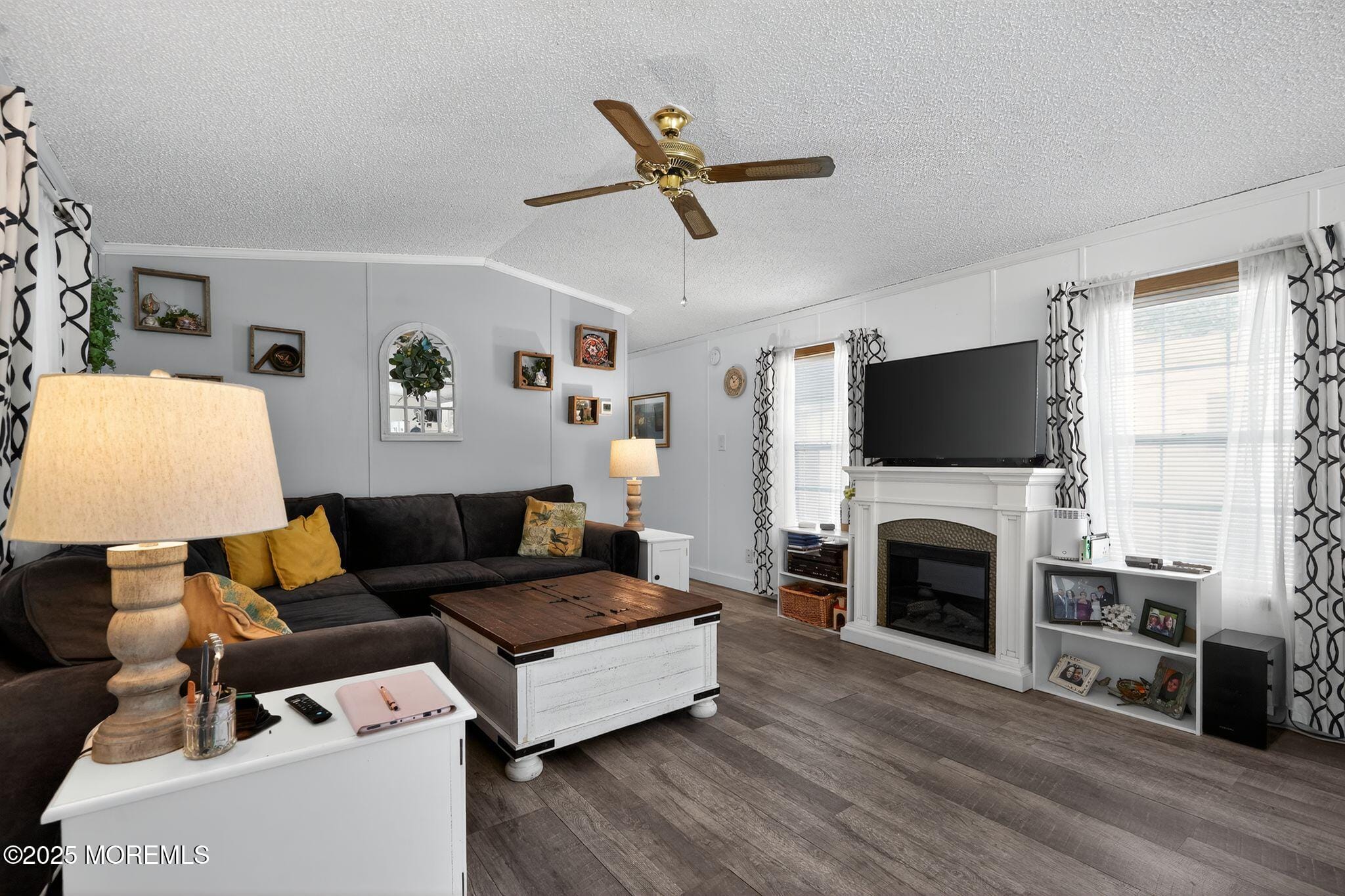 4 South Drive, East Windsor, NJ, 08520 image 13