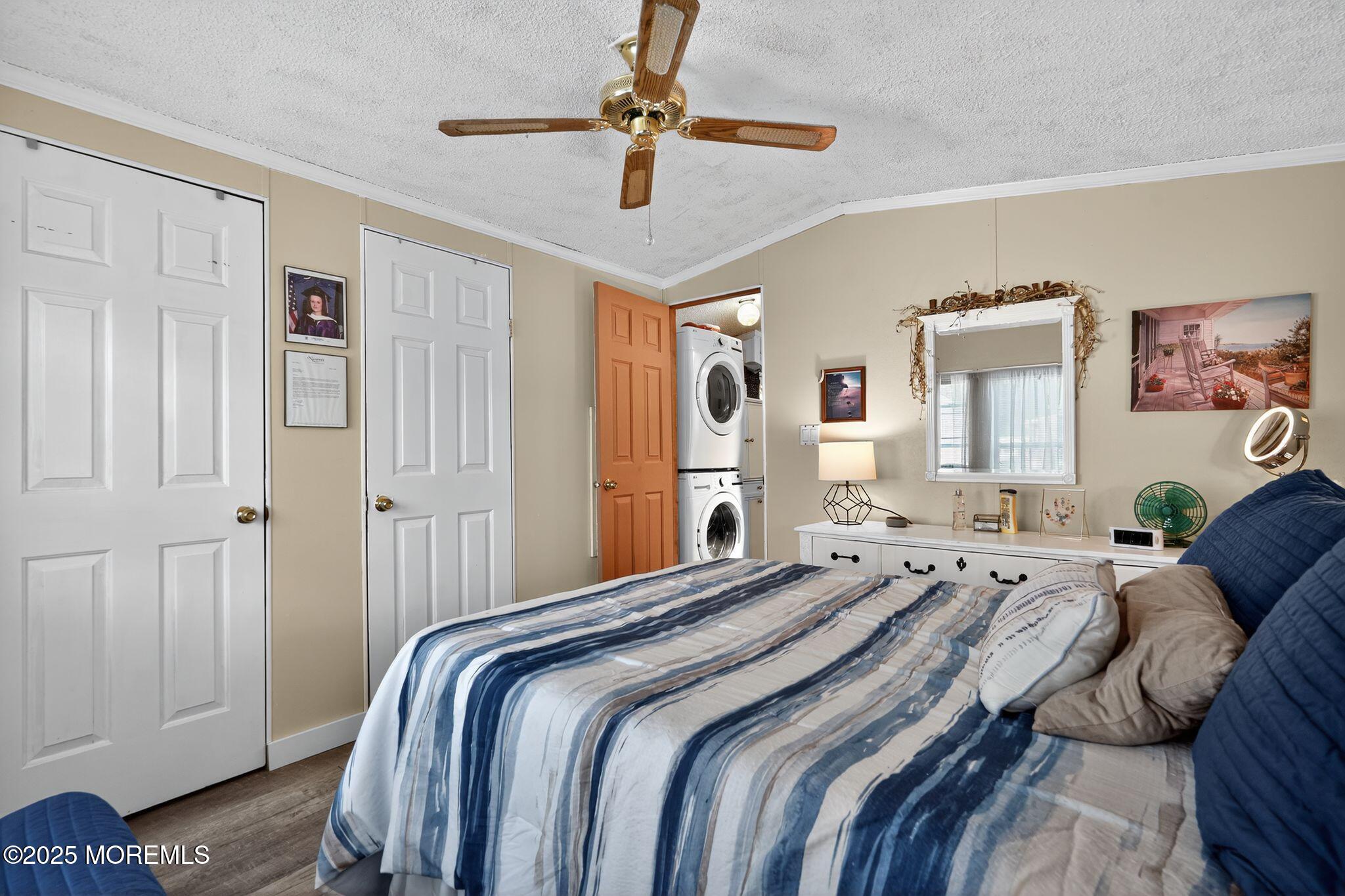 4 South Drive, East Windsor, NJ, 08520 image 15