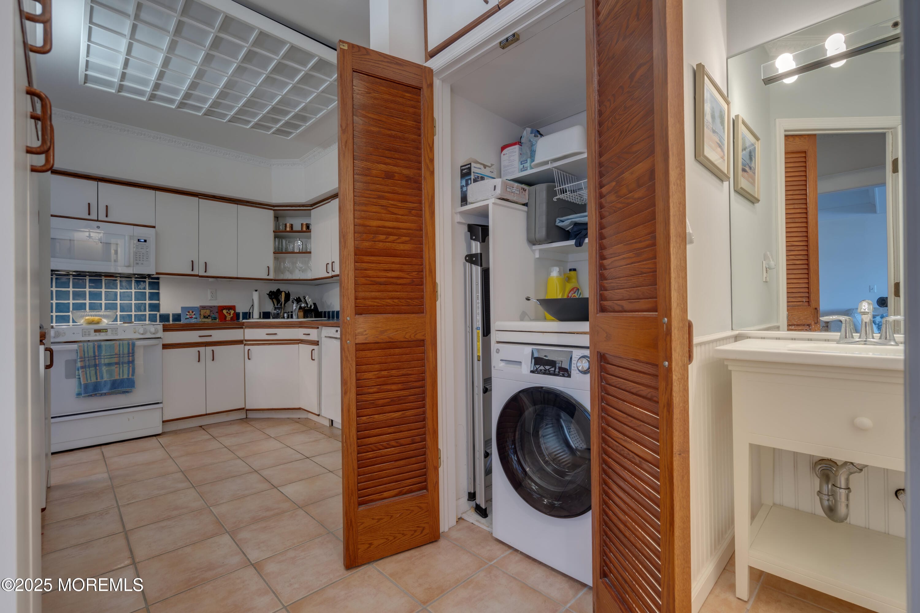 1 Channel Drive 1708, Monmouth Beach, NJ, 07750 image 16