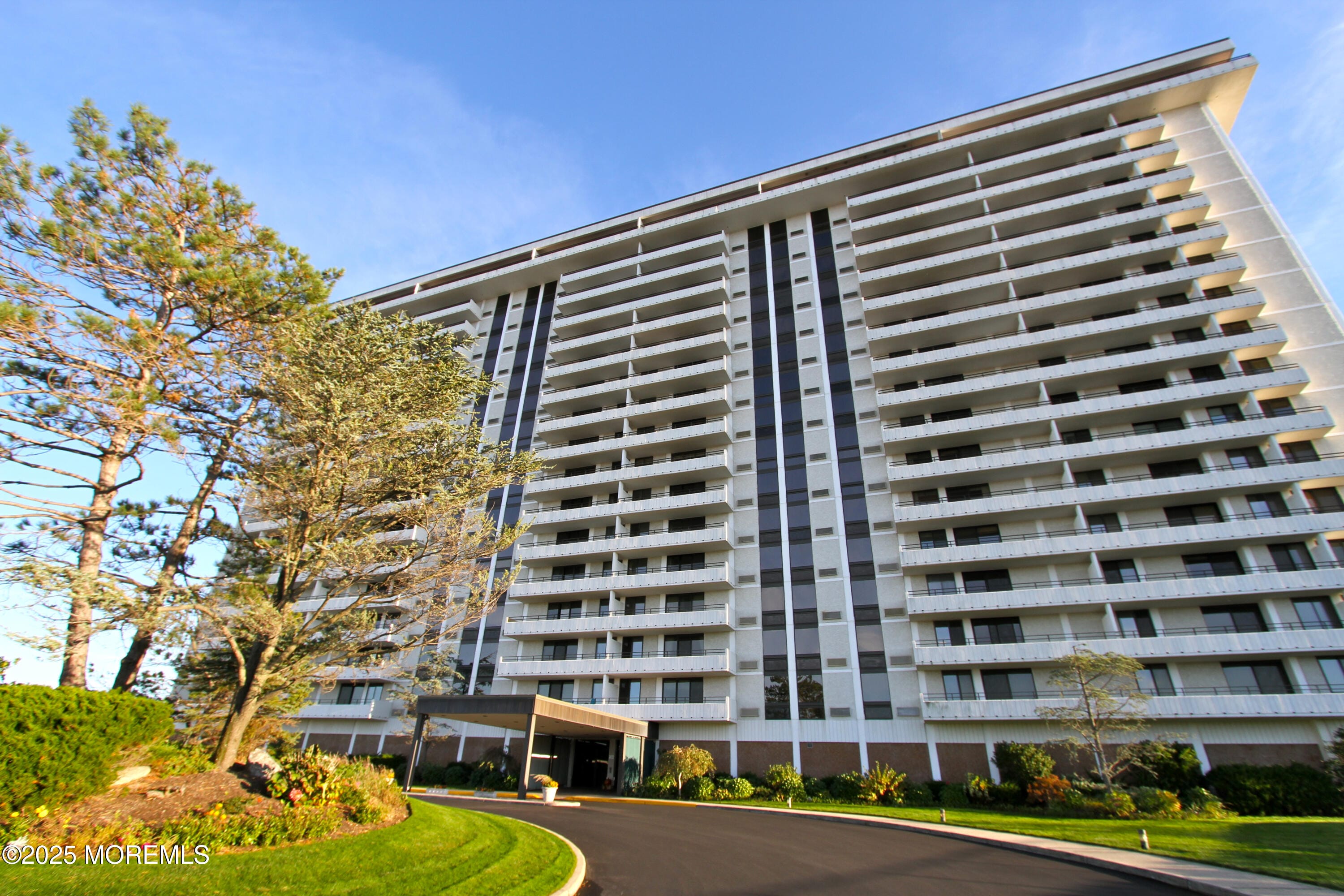 1 Channel Drive 1708, Monmouth Beach, NJ, 07750