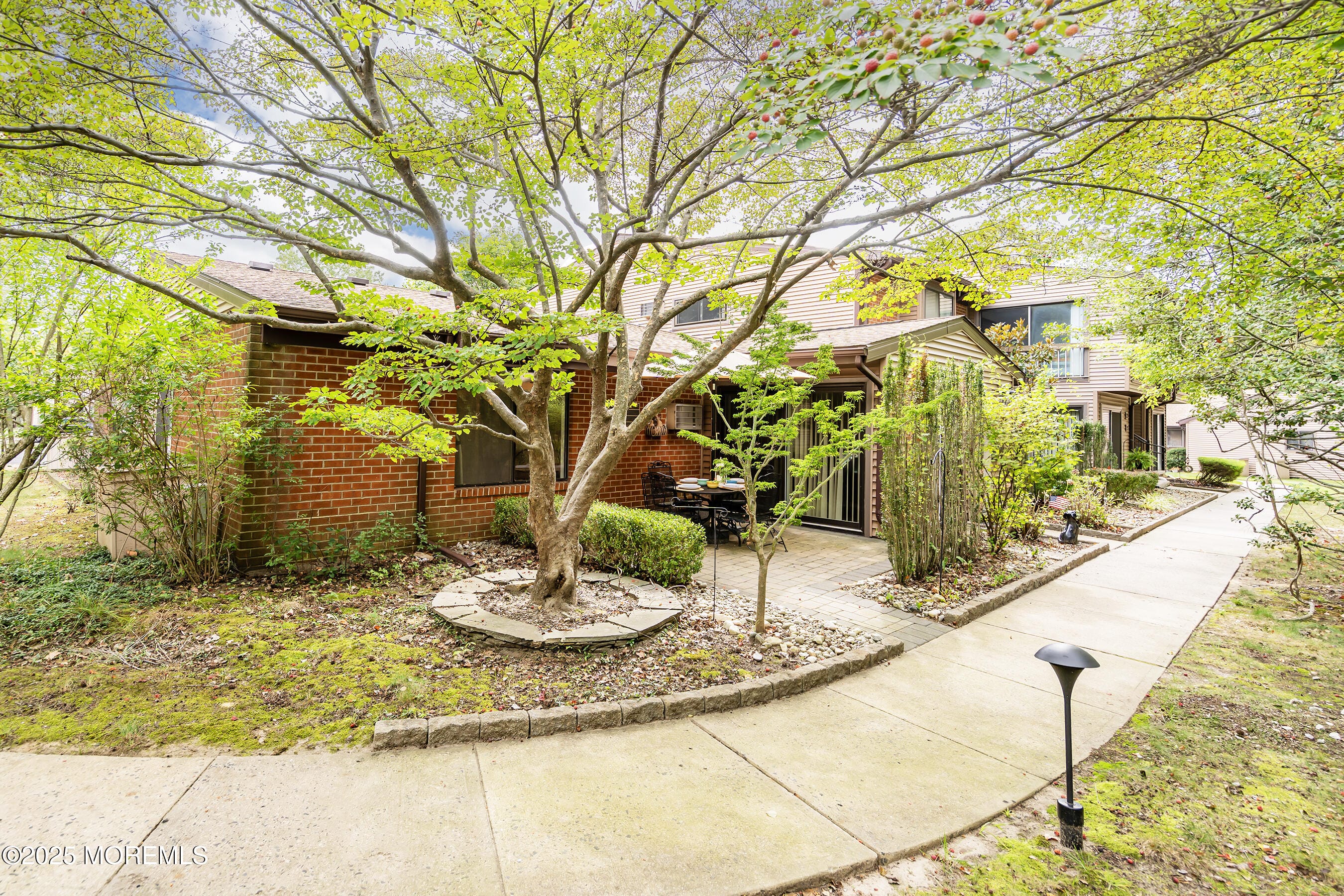 19 Manchester Court, Red Bank, NJ, 07701