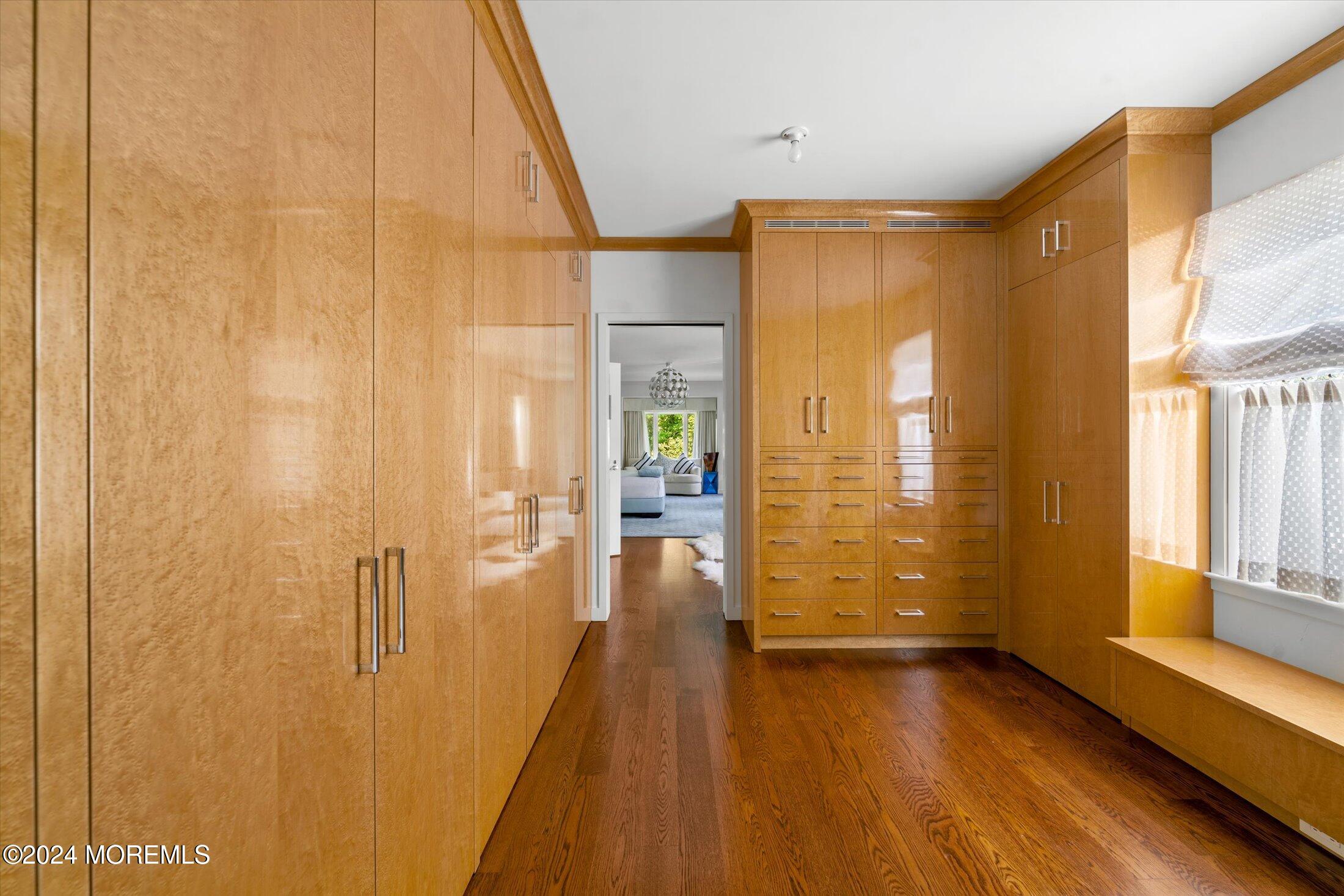 251 Park Avenue, Oakhurst, NJ, 07755 image 30