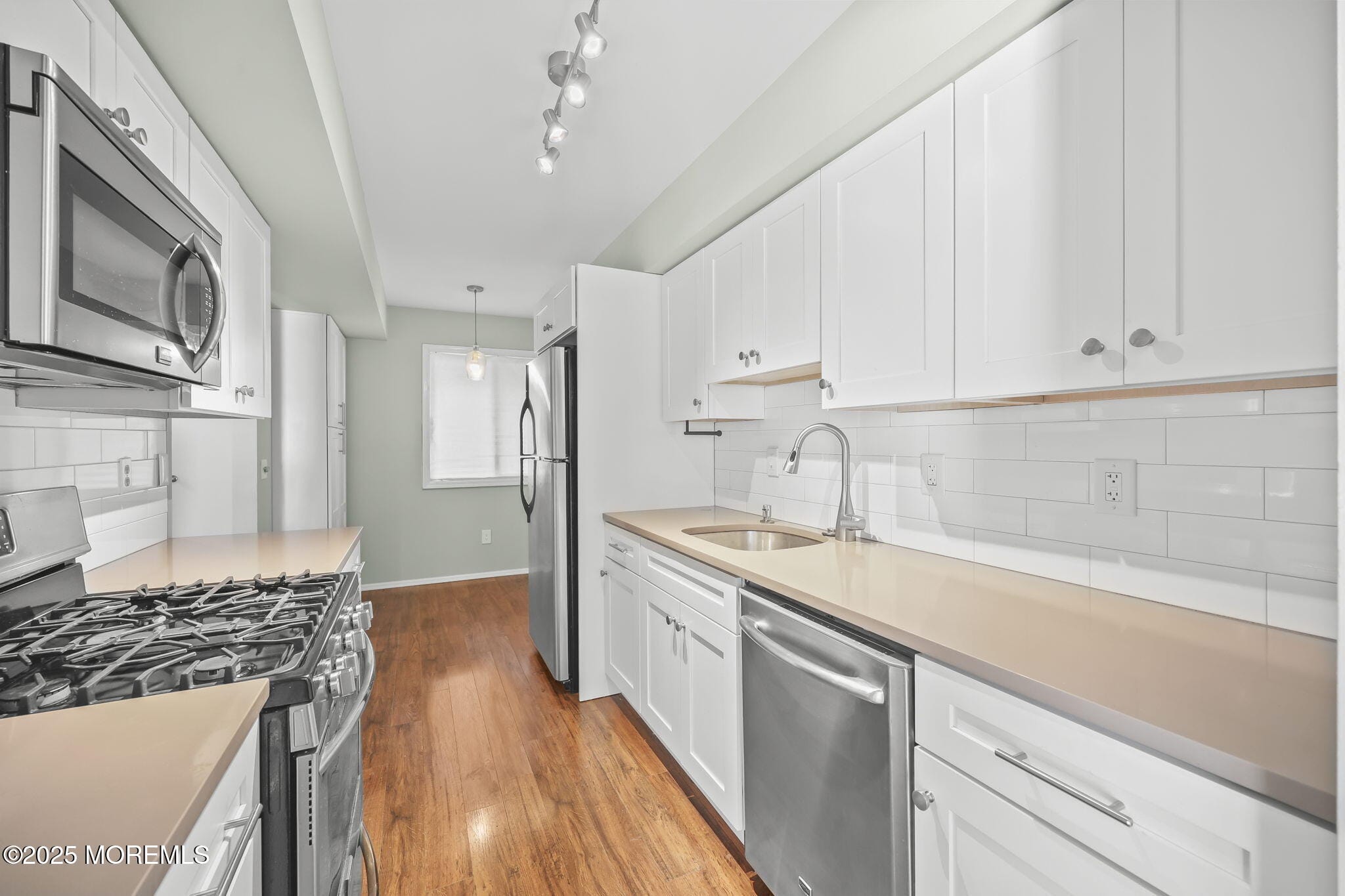 26 Rambling Meadow Court, Tinton Falls, NJ, 07724 image 15