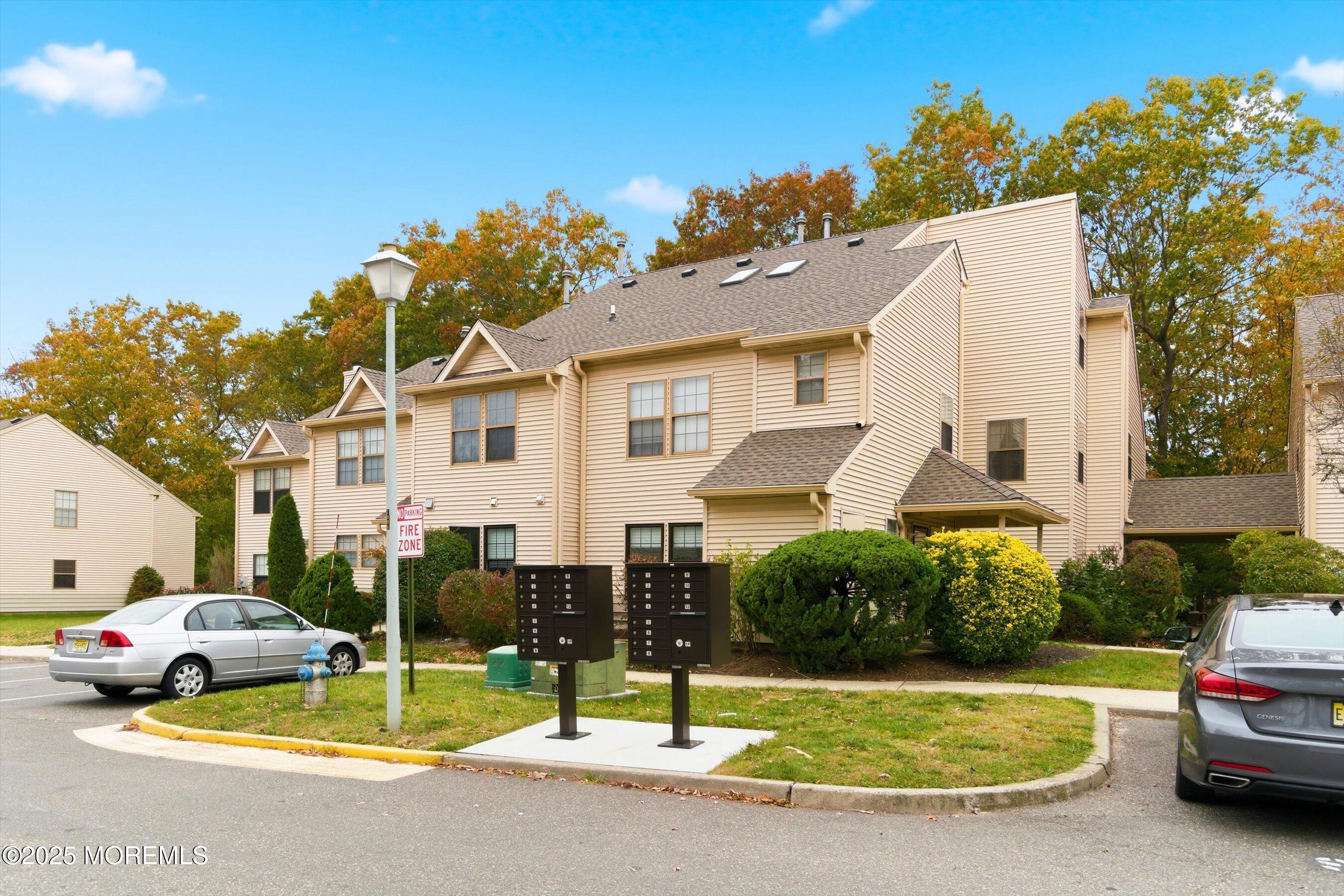 602 Violet Lane Image 2