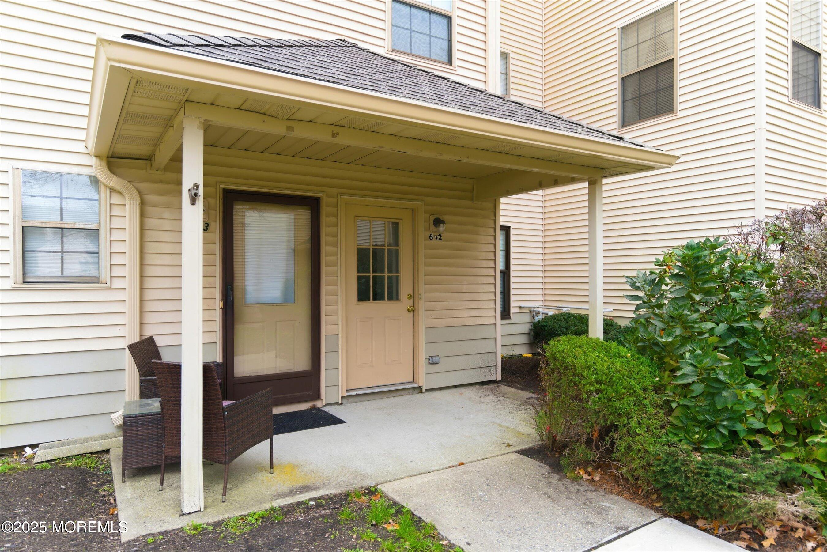 602 Violet Lane Image 3