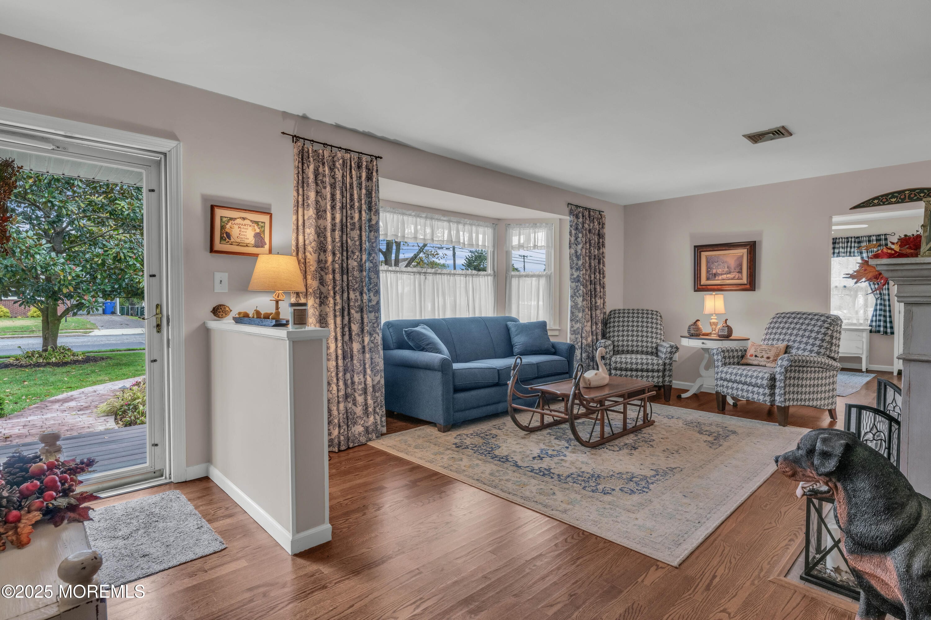 55 Grand Avenue Image 5