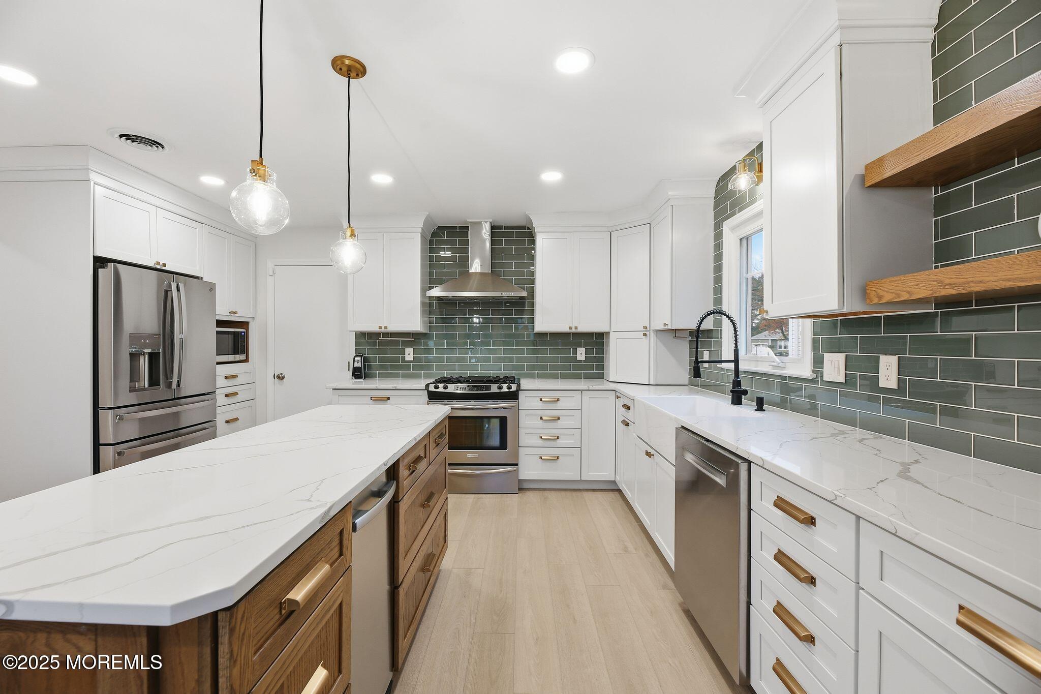 24 Bugle Court, Toms River, NJ, 08757