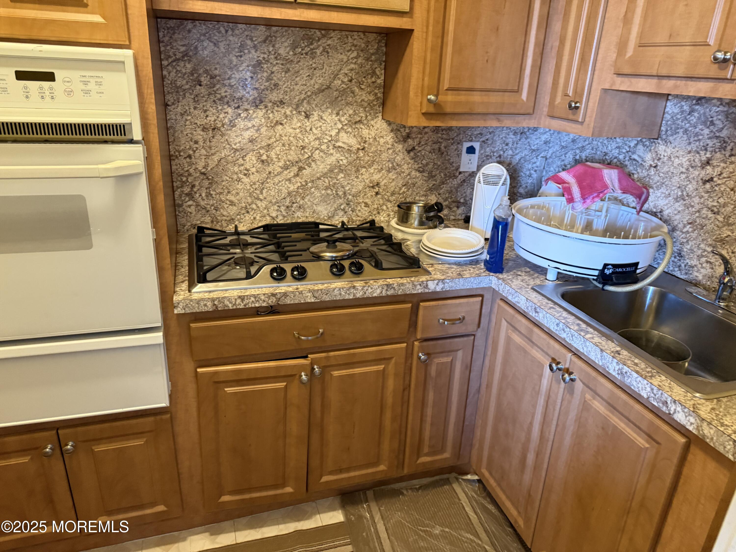 275 Prospect Street J 17, East Orange, NJ, 07017 image 4