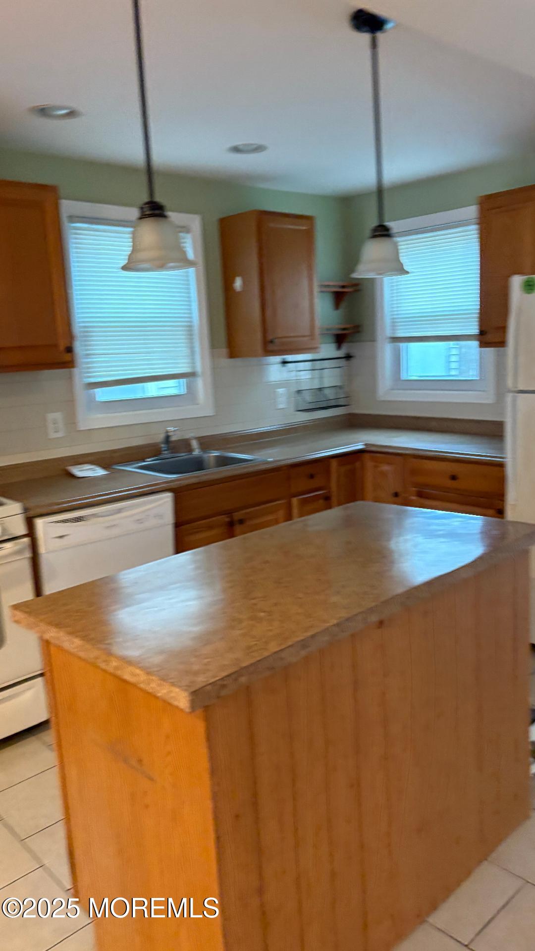 7 Seaview Avenue Image 1