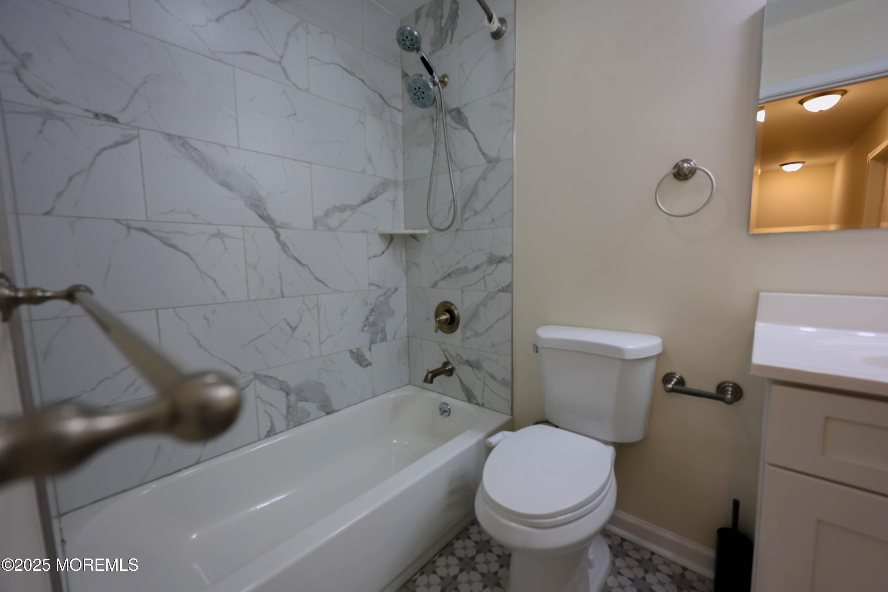 Q10 Quincy Circle Q-10, Dayton, NJ, 08810 image 17