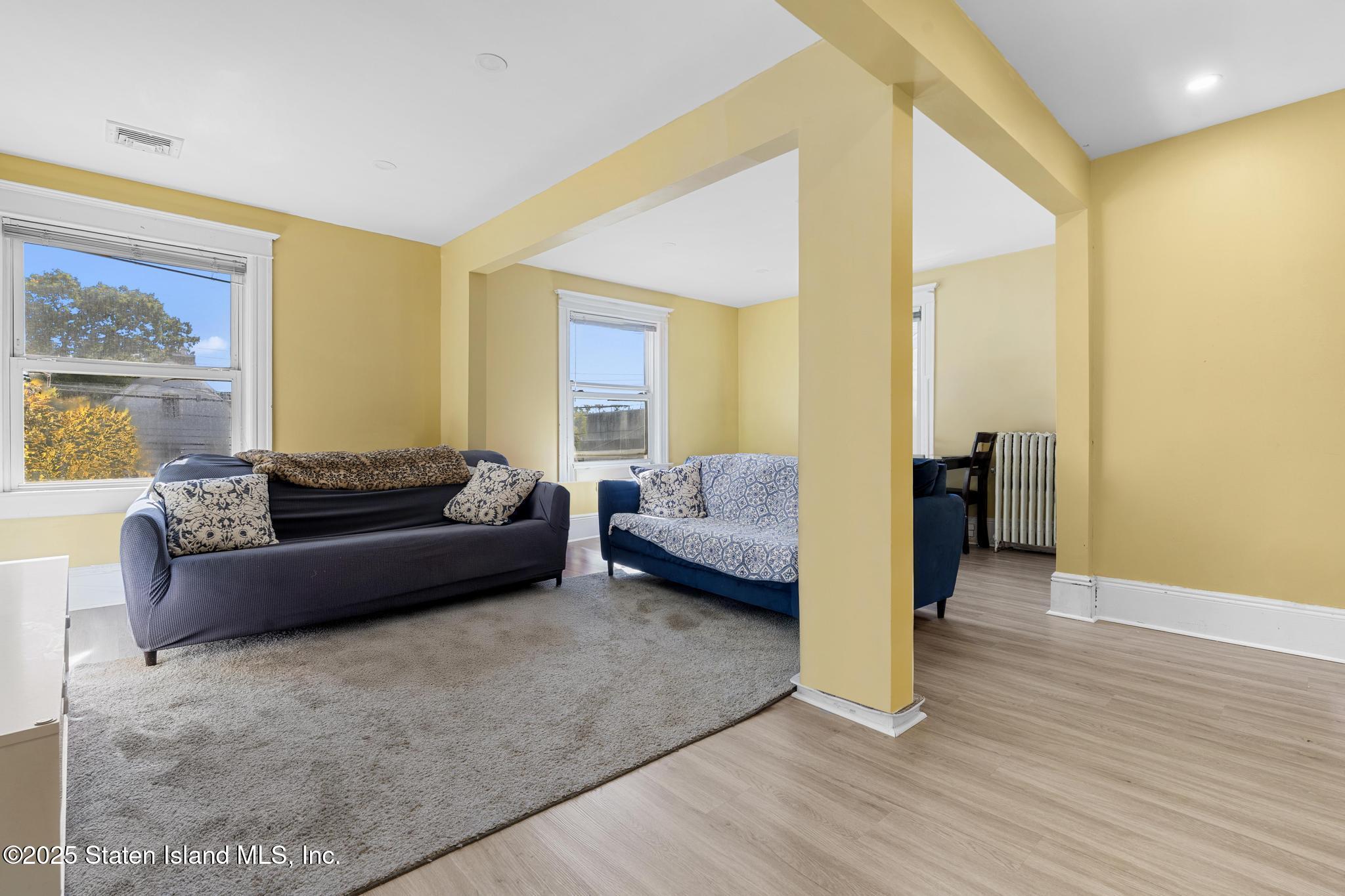 7247 Amboy Road Image 2