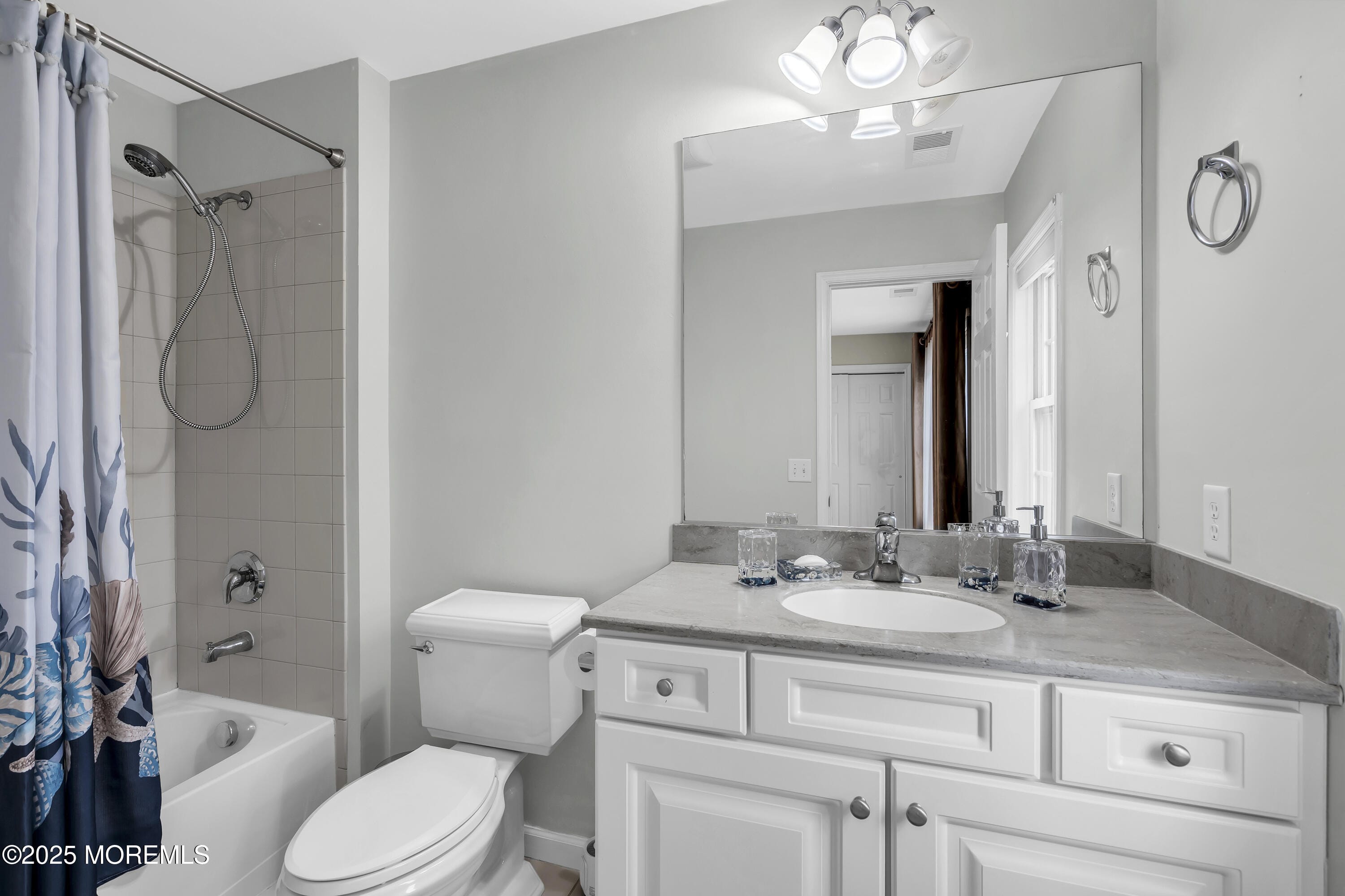 20 Jockey Place, Chesterfield, NJ, 08515 image 36