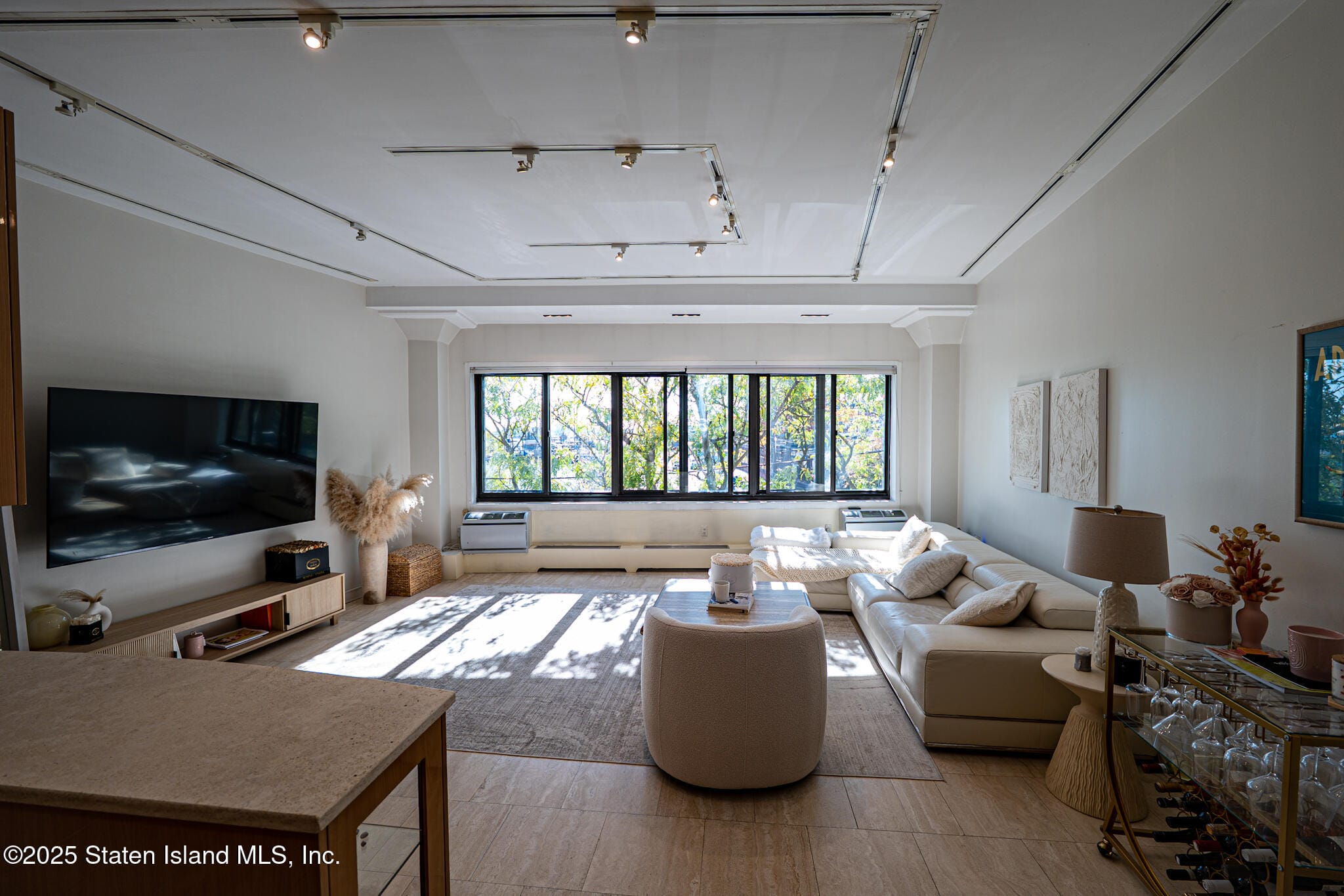 10 Bay Street Landing 2g Image 5