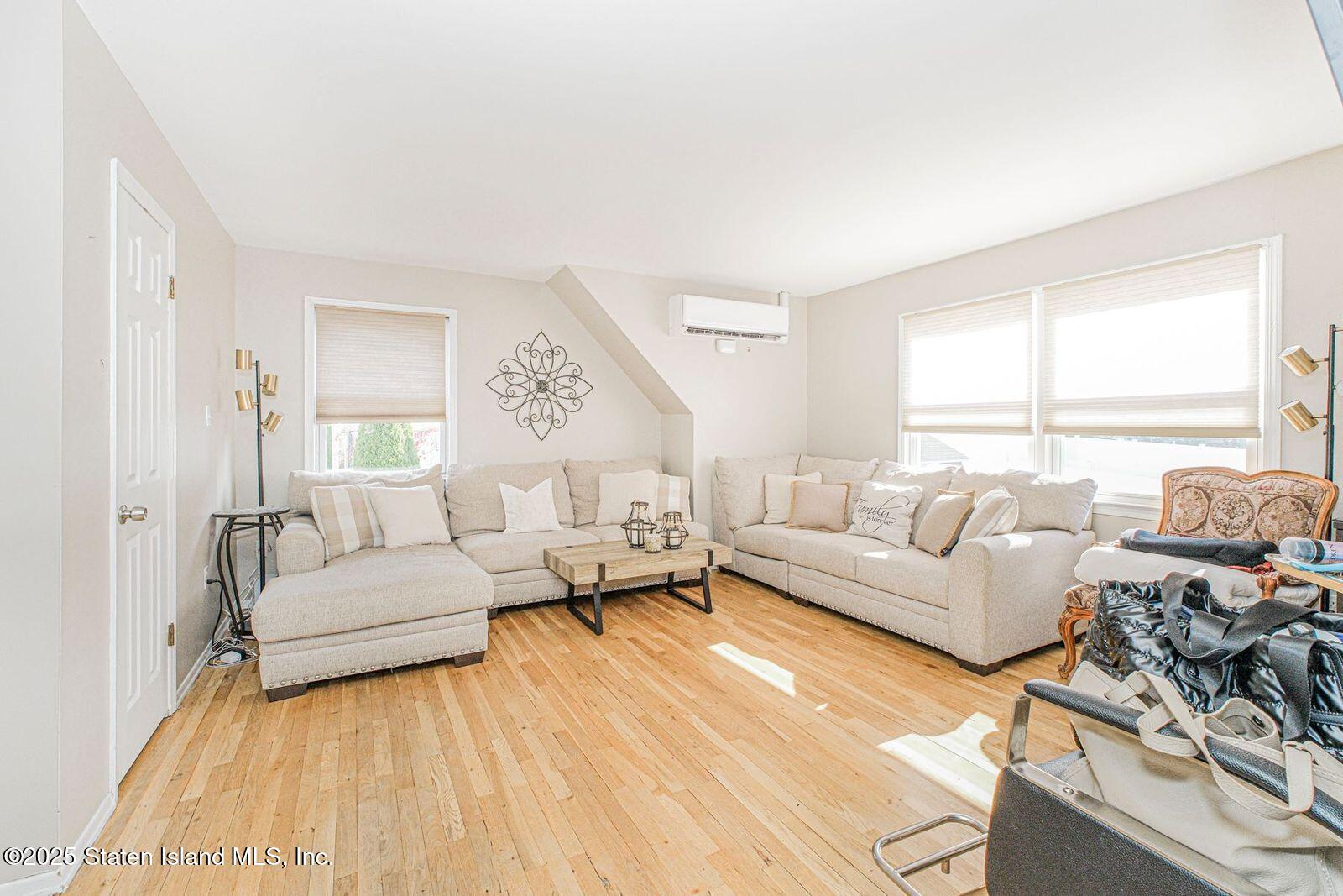 45 Lenevar Avenue, Staten Island, NY, 10309 image 6