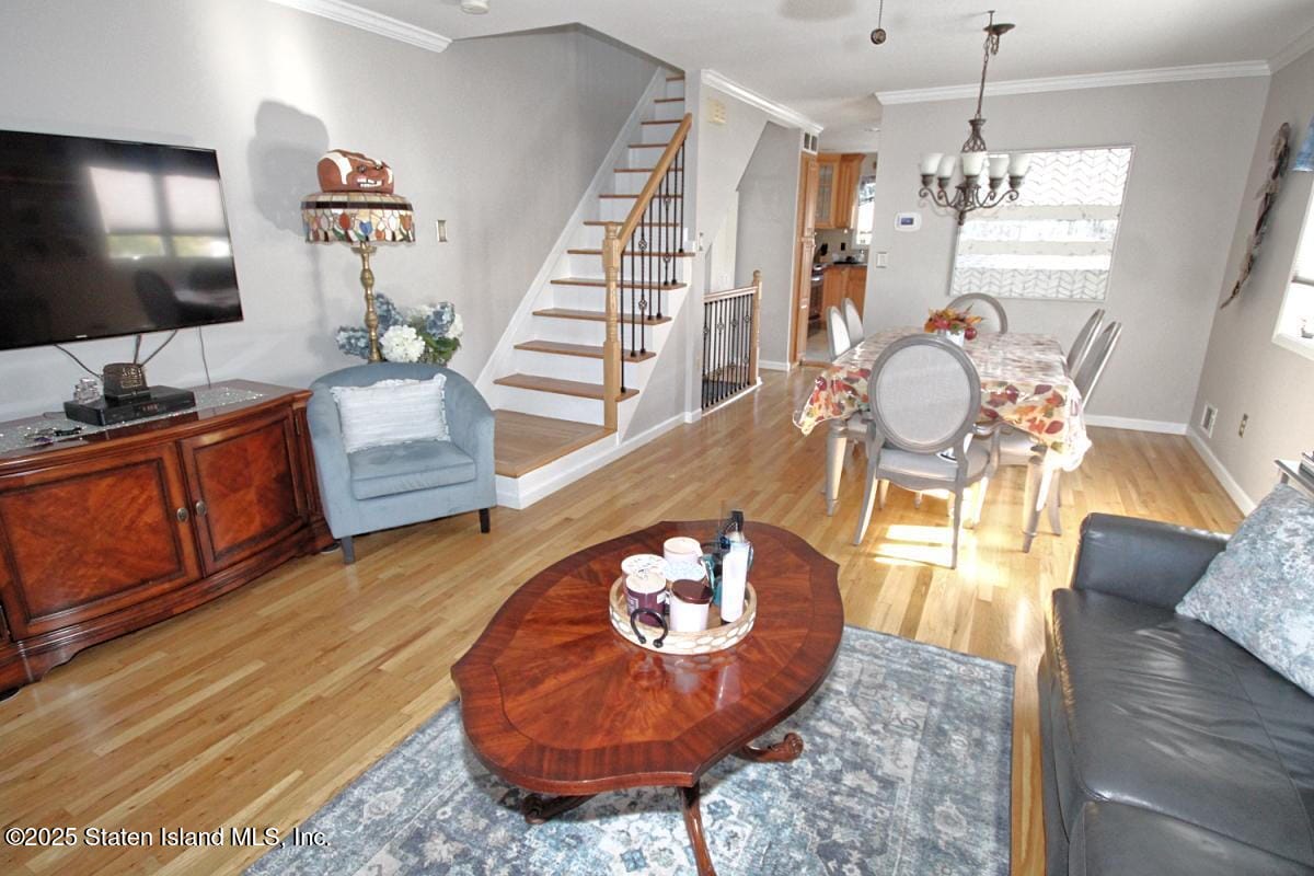 449 Pompey Avenue Image 5