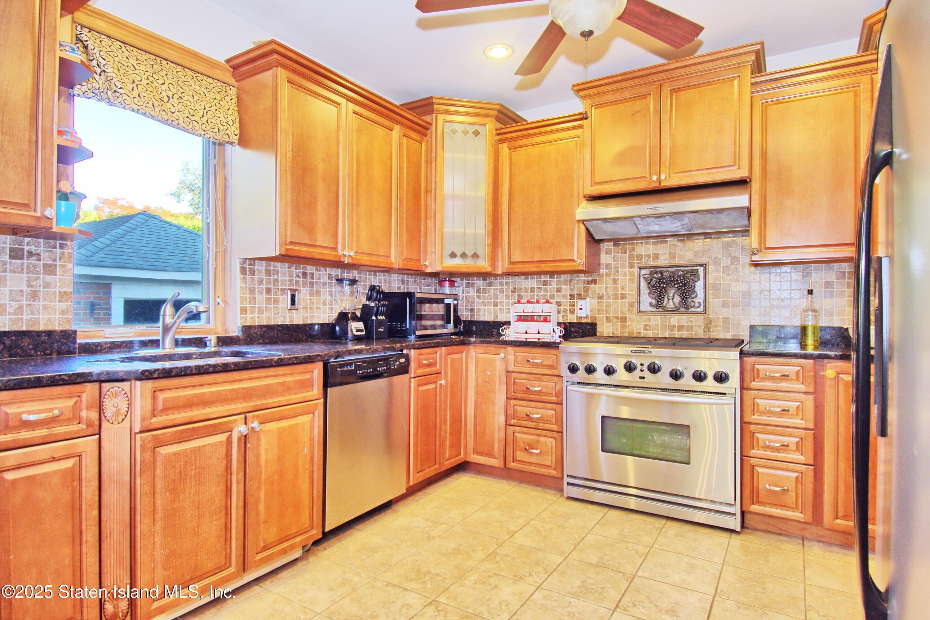 20 Linden Street, Staten Island, NY, 10310 image 11