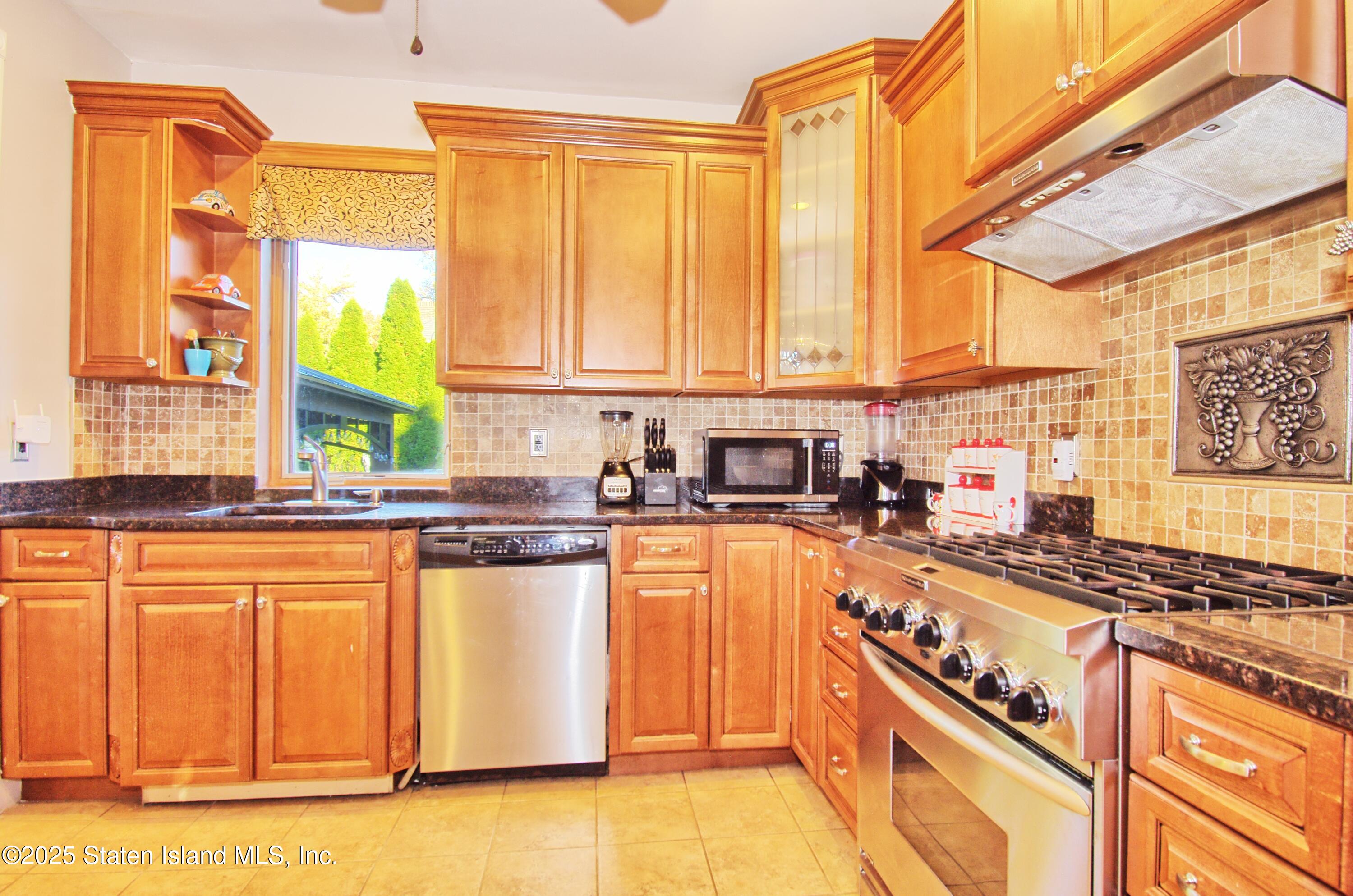 20 Linden Street, Staten Island, NY, 10310 image 13