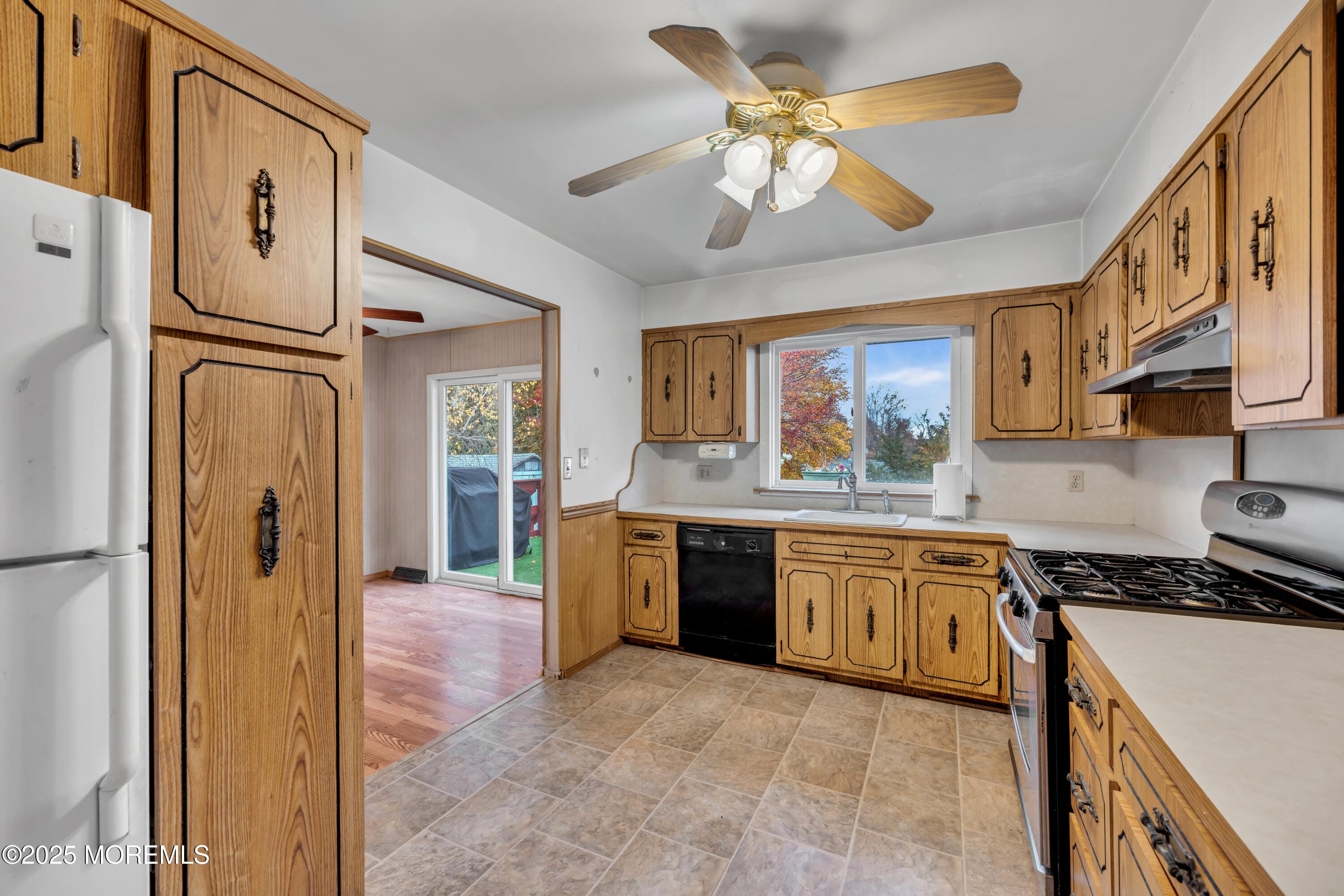 25 Venus Road, South Amboy, NJ, 08879 image 15