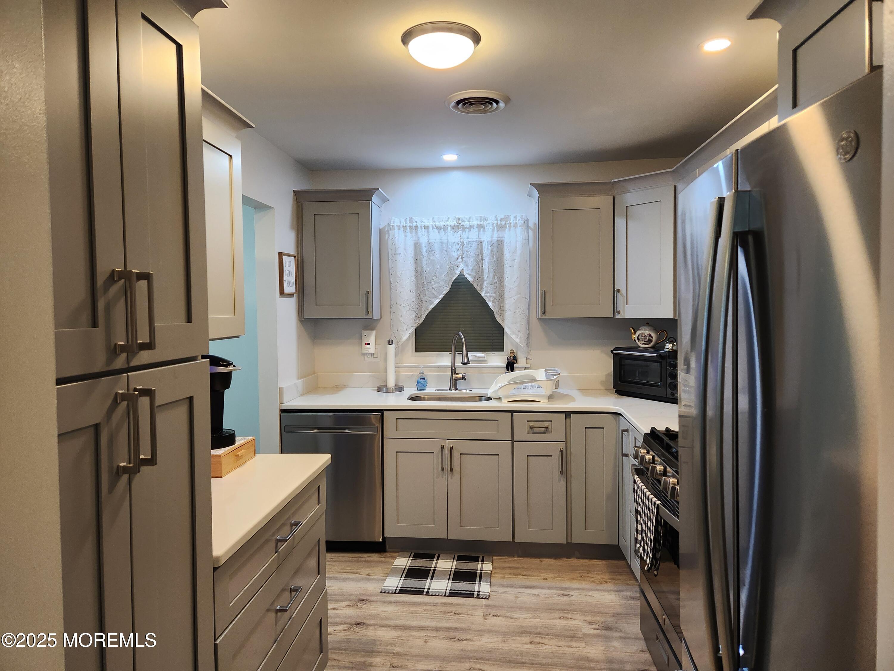 35 Edinburgh Drive, Toms River, NJ, 08757 image 25