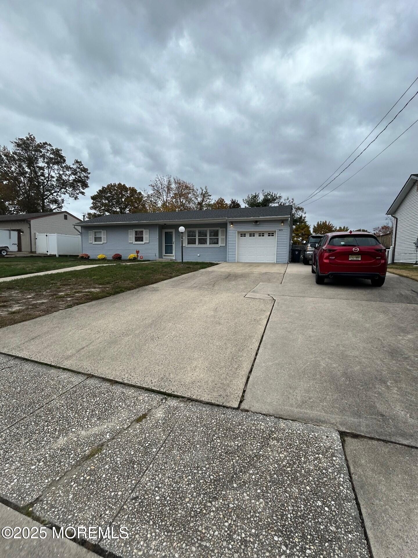 1425 Nevada Drive Image 2