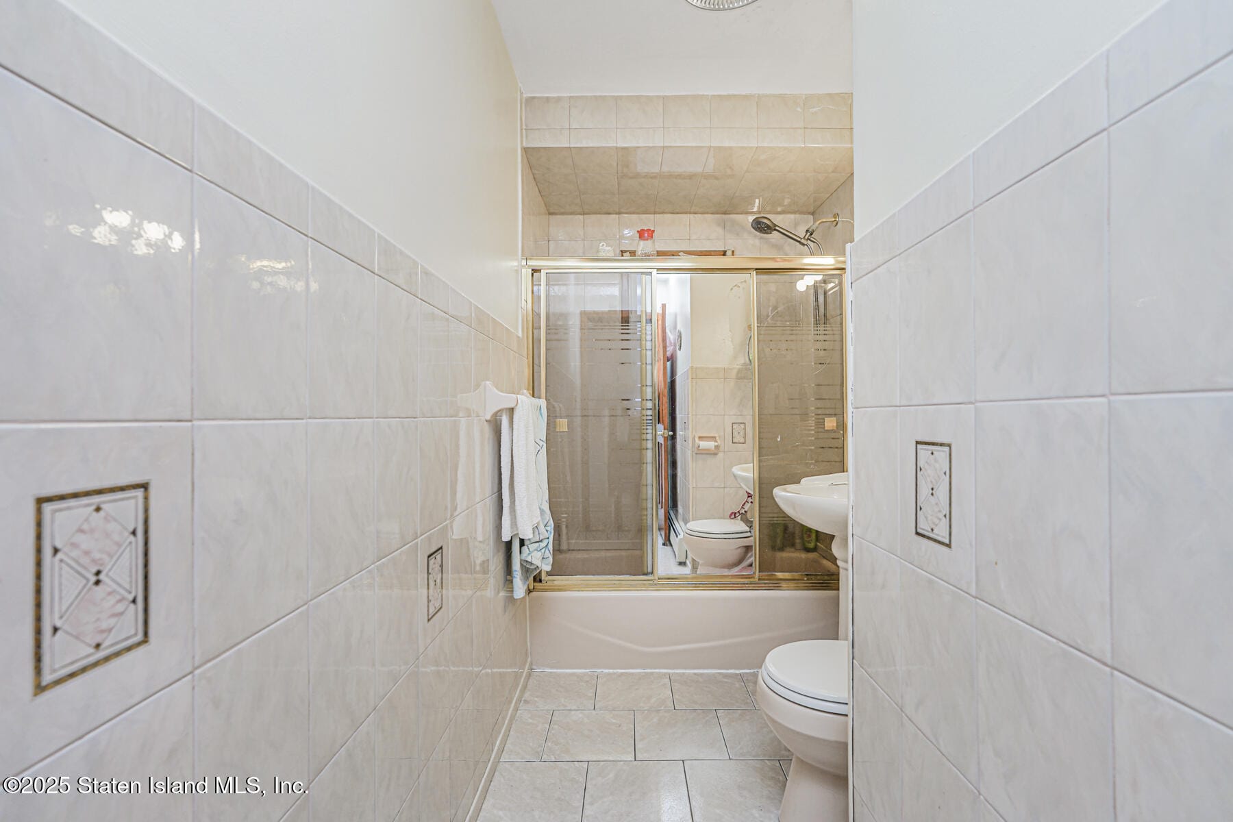 6221 23rd Avenue Image 5