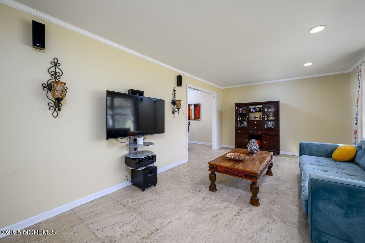 37 Willow Grove Way, Manalapan, NJ, 07726 image 6