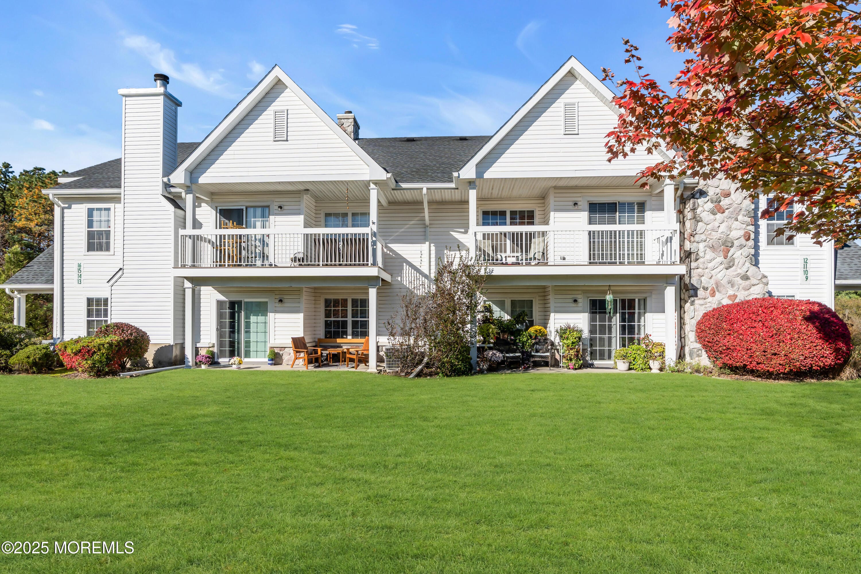 9 Des Moines Court, Tinton Falls, NJ, 07712