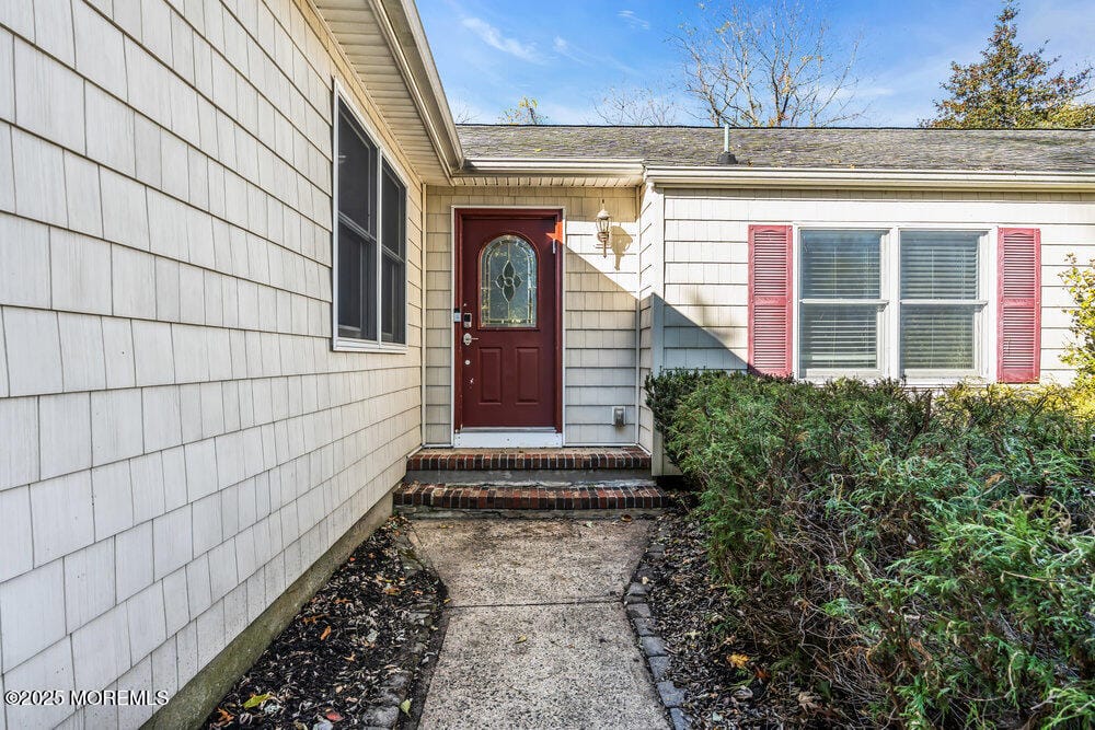 345 Green Grove Road Image 3