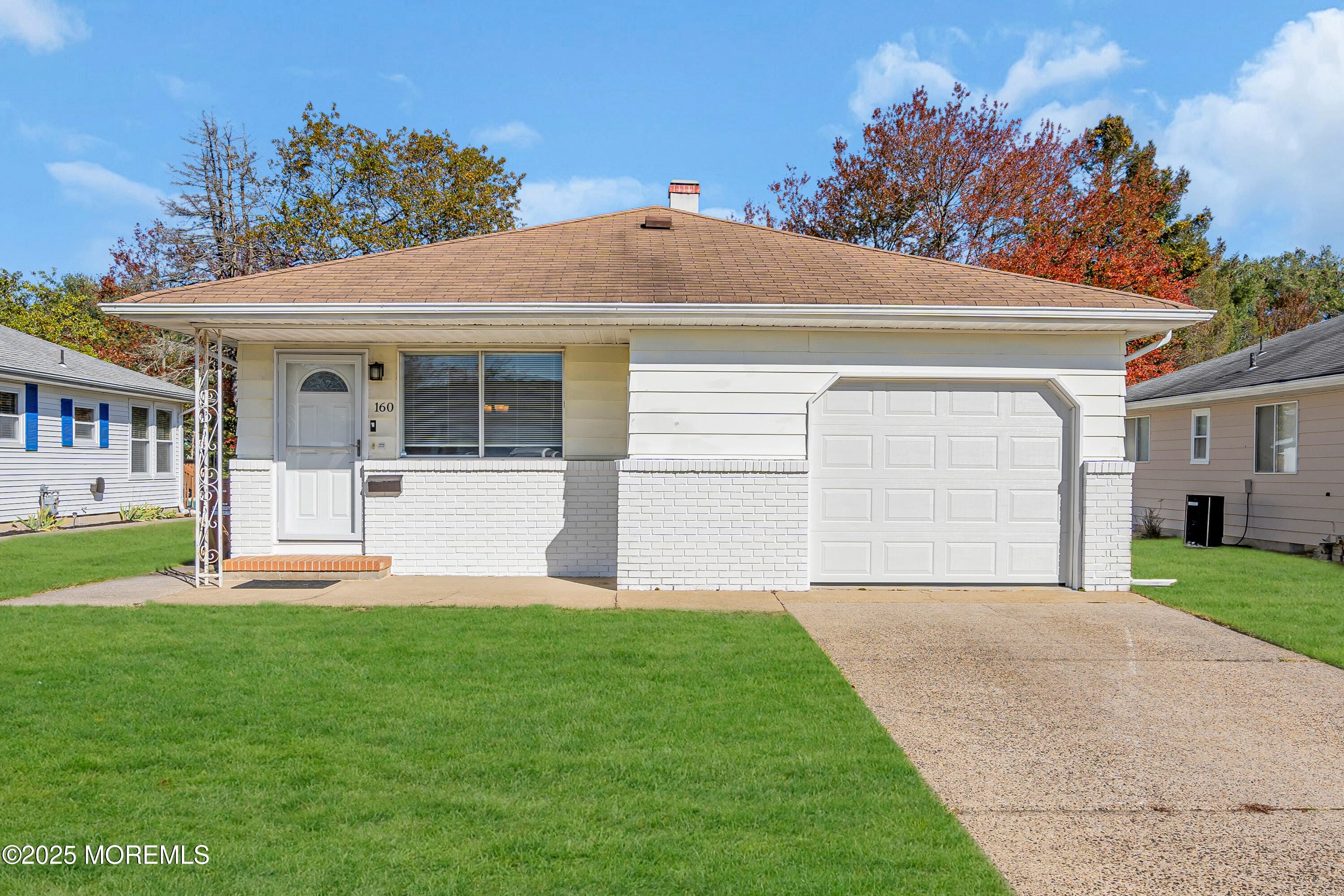 160 Charlotteville Drive Image 2