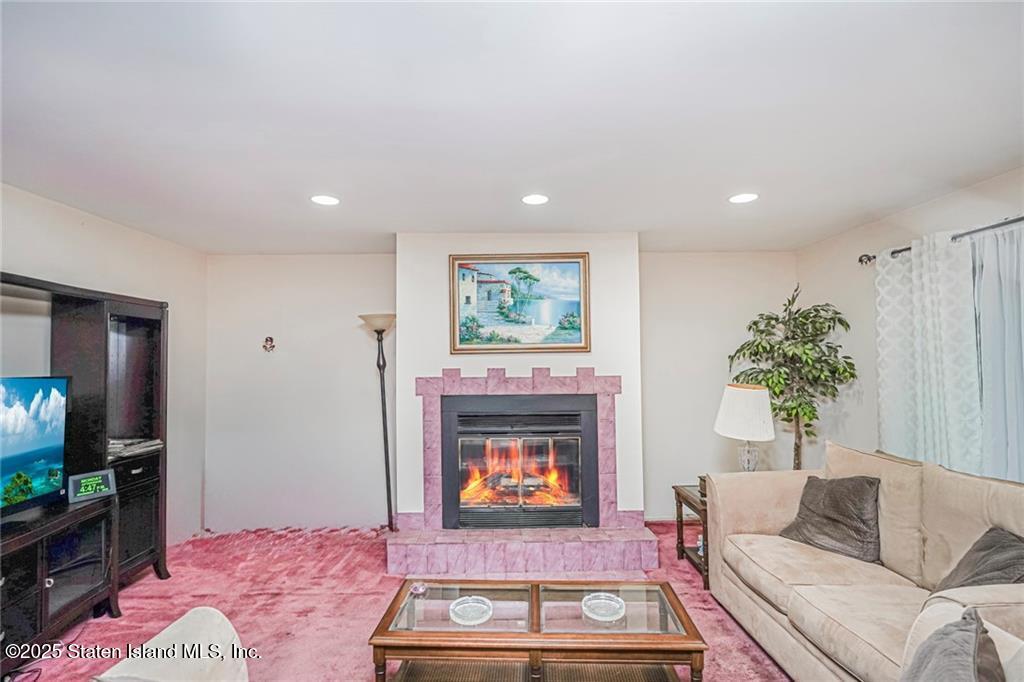 38 Bleeker Place Image 4