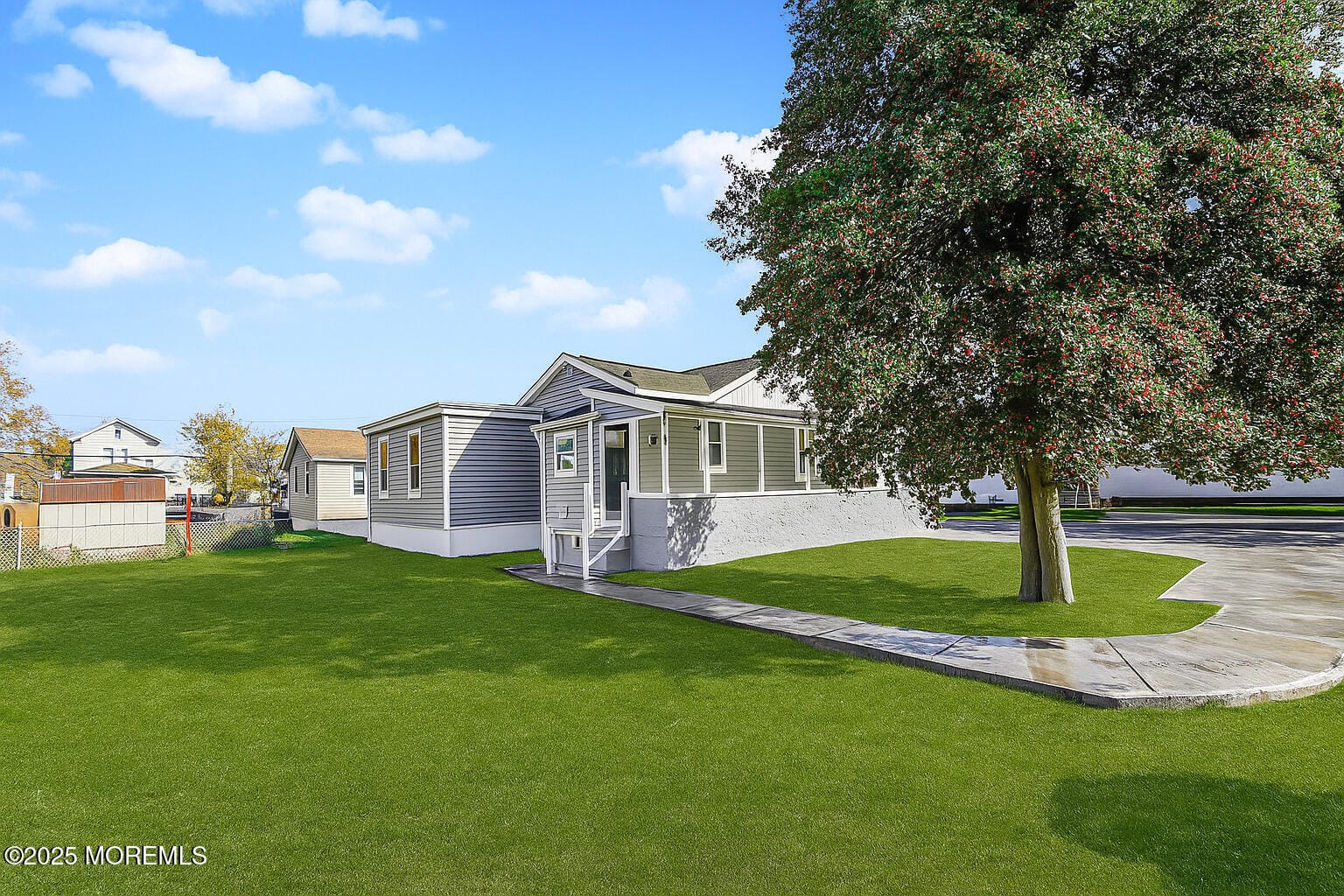 503 Ridge Avenue Image 4