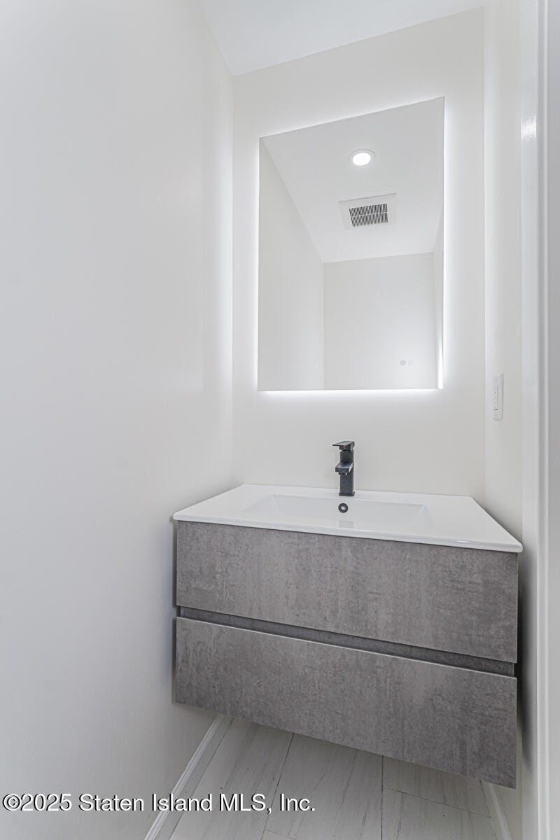 228 Slater Boulevard, Staten Island, NY, 10305 image 21