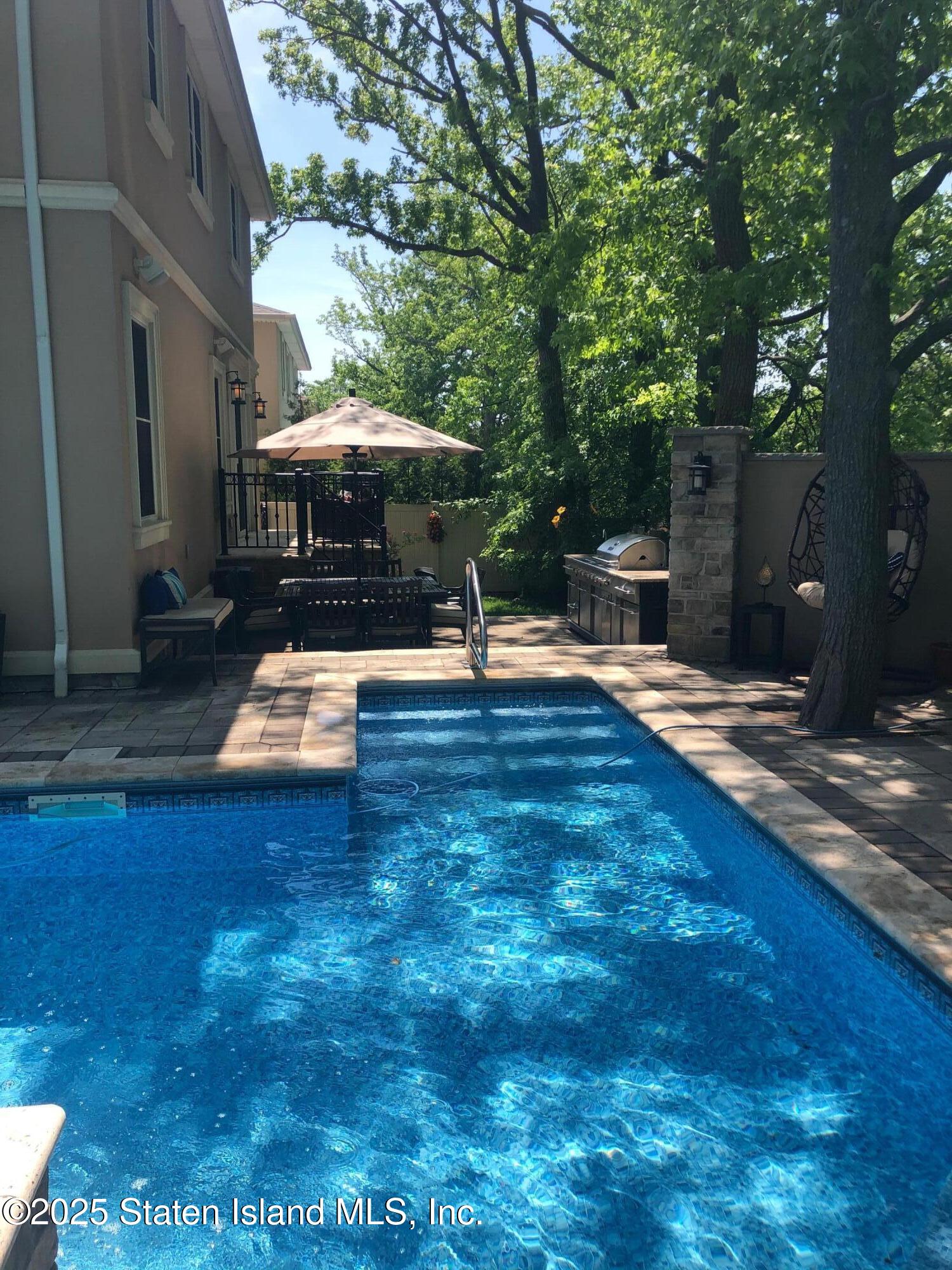 11 St Edward Lane, Staten Island, NY, 10309 image 21