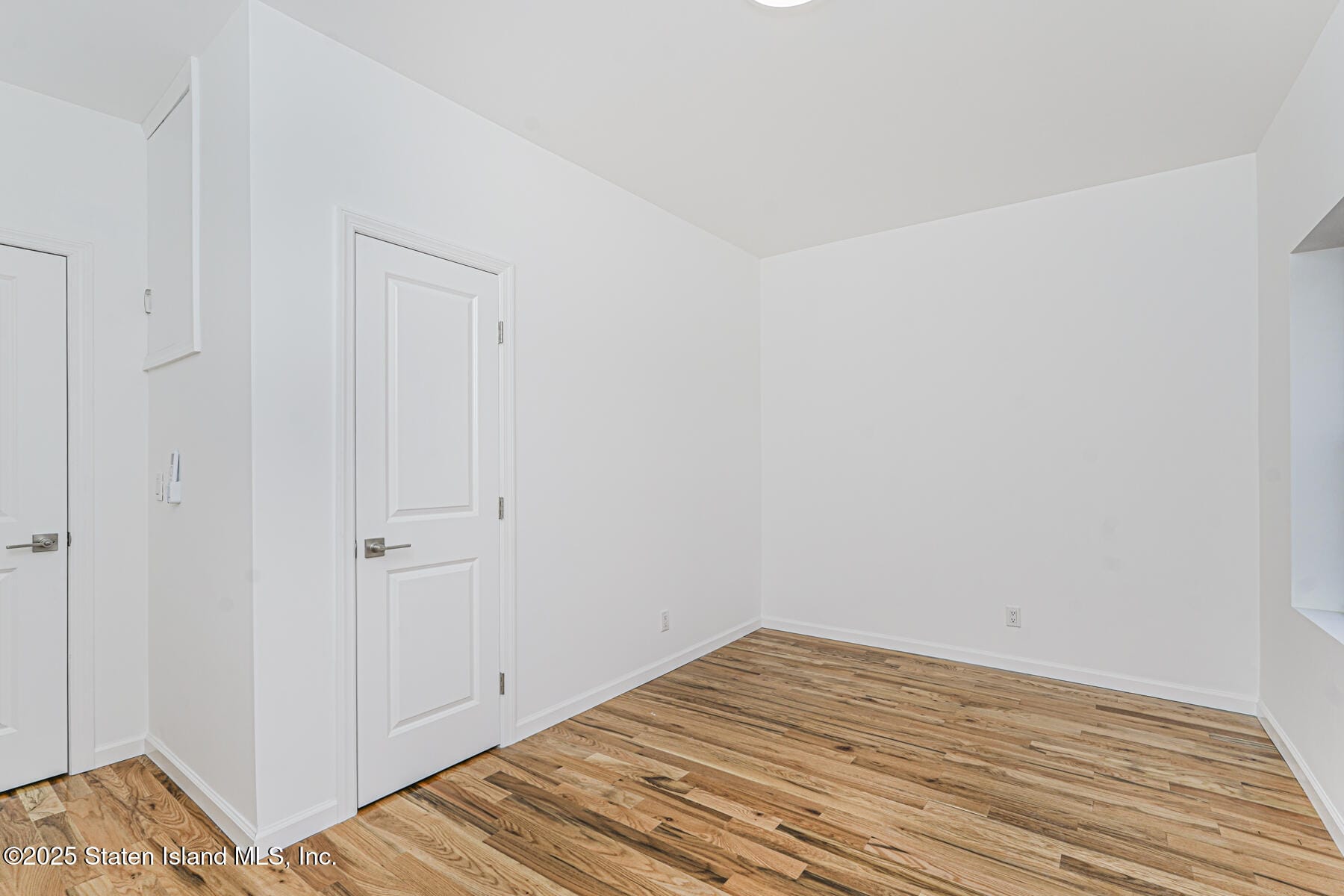 1256 Bay Street, Staten Island, NY, 10305 image 9