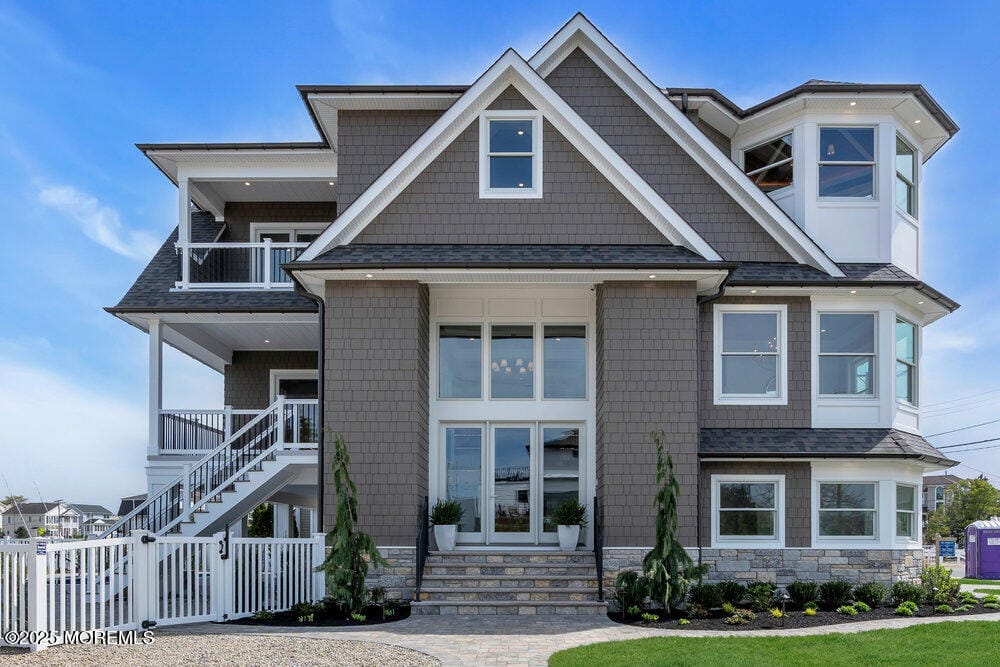 108 Dickman Drive Image 1