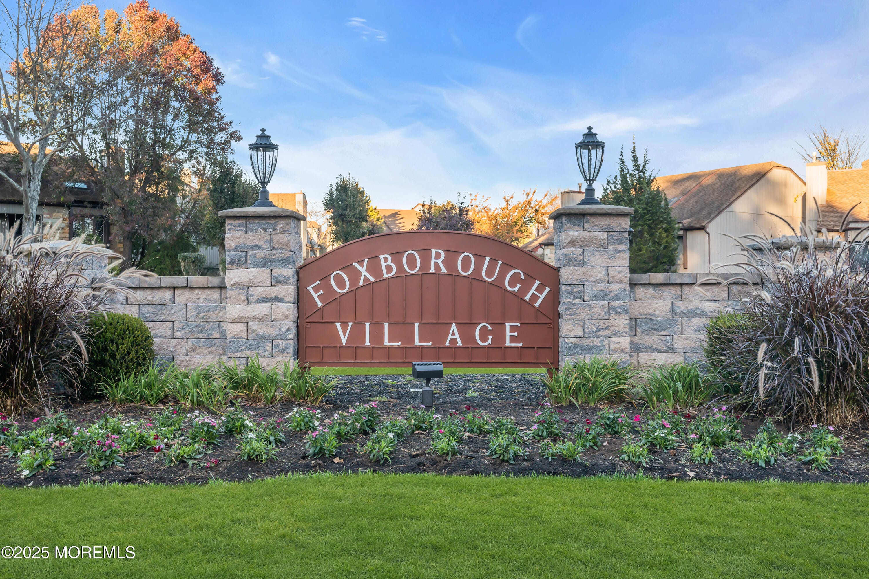 225 Silver Lane Image 2