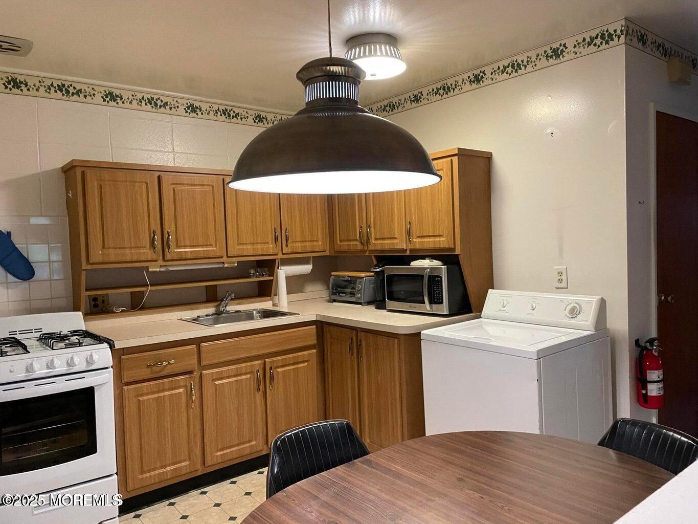 7 Walnut Street C, Toms River, NJ, 08757 image 10