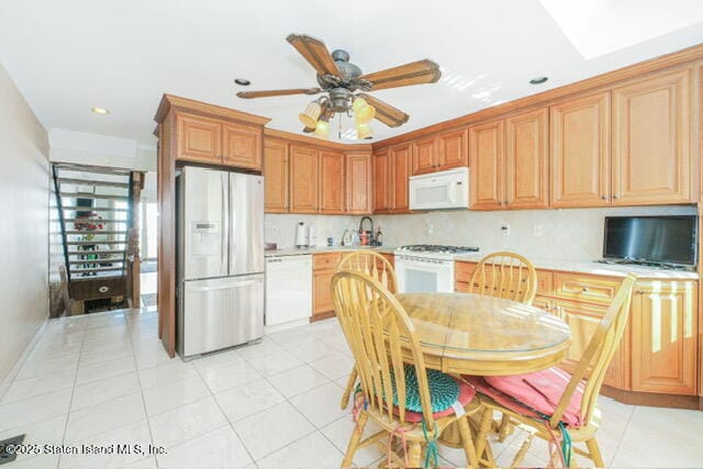 25 Berry Avenue Image 4