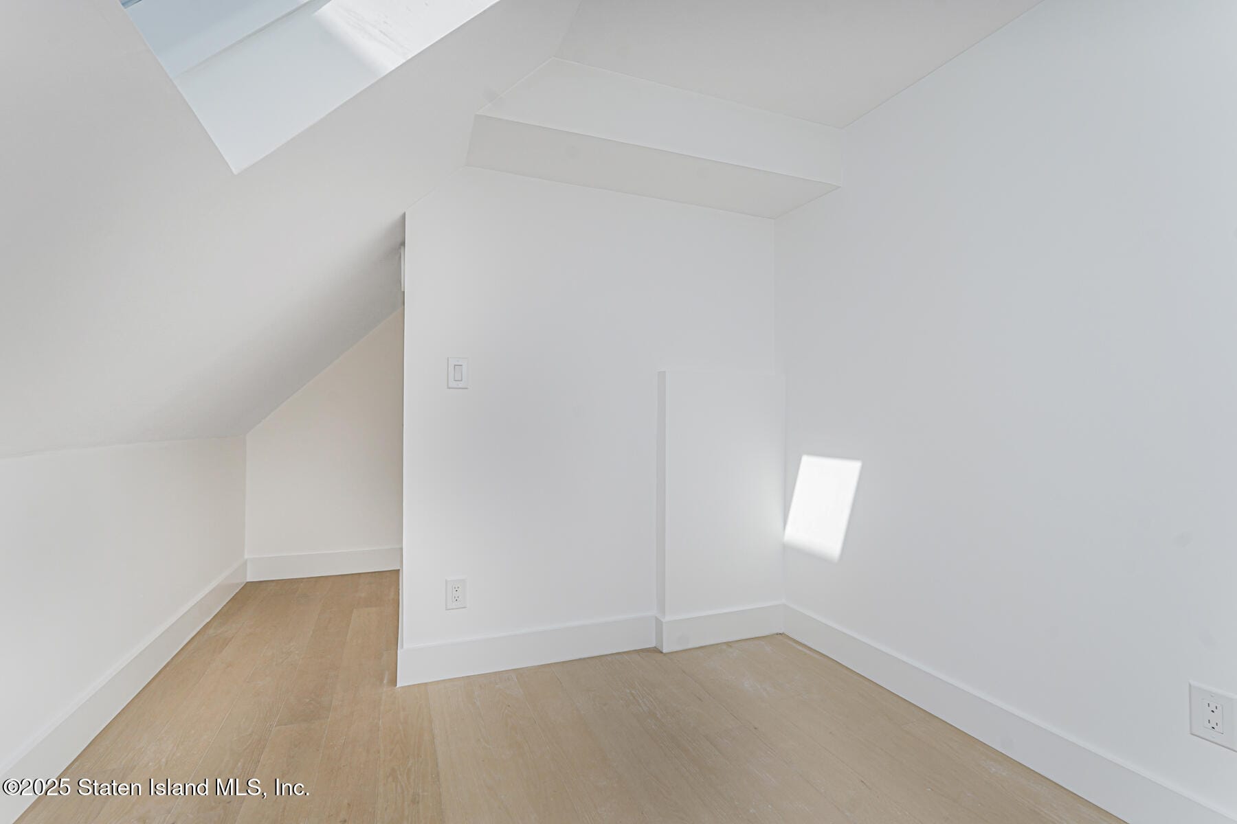 9 Russell Street, Staten Island, NY, 10308 image 16