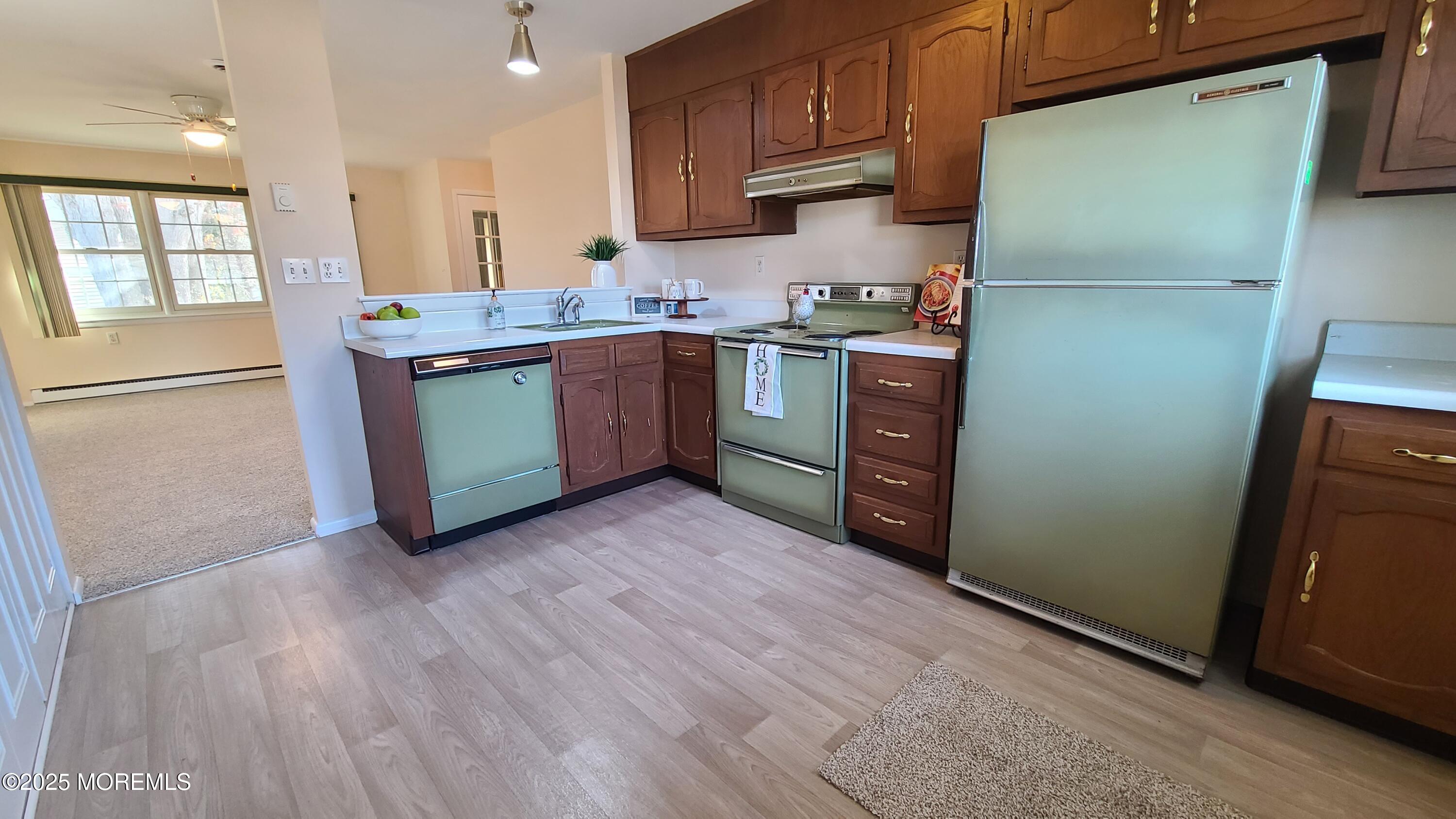 51 D Edinburgh Lane Image 3