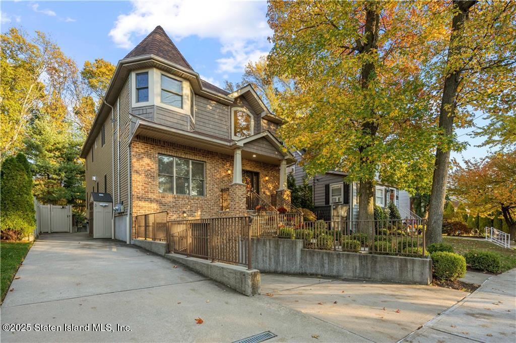 109 Madsen Avenue Image 2