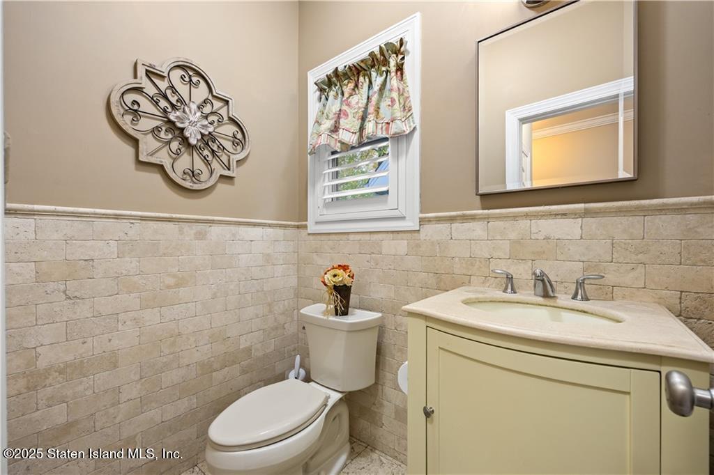 109 Madsen Avenue, Staten Island, NY, 10309 image 39