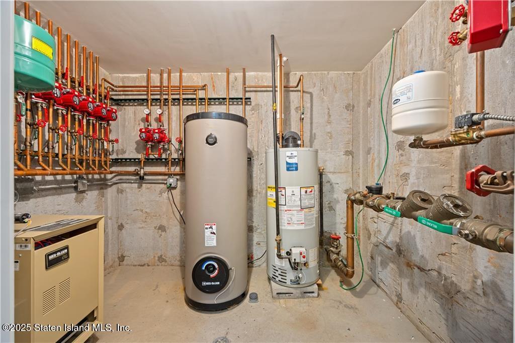 109 Madsen Avenue, Staten Island, NY, 10309 image 41