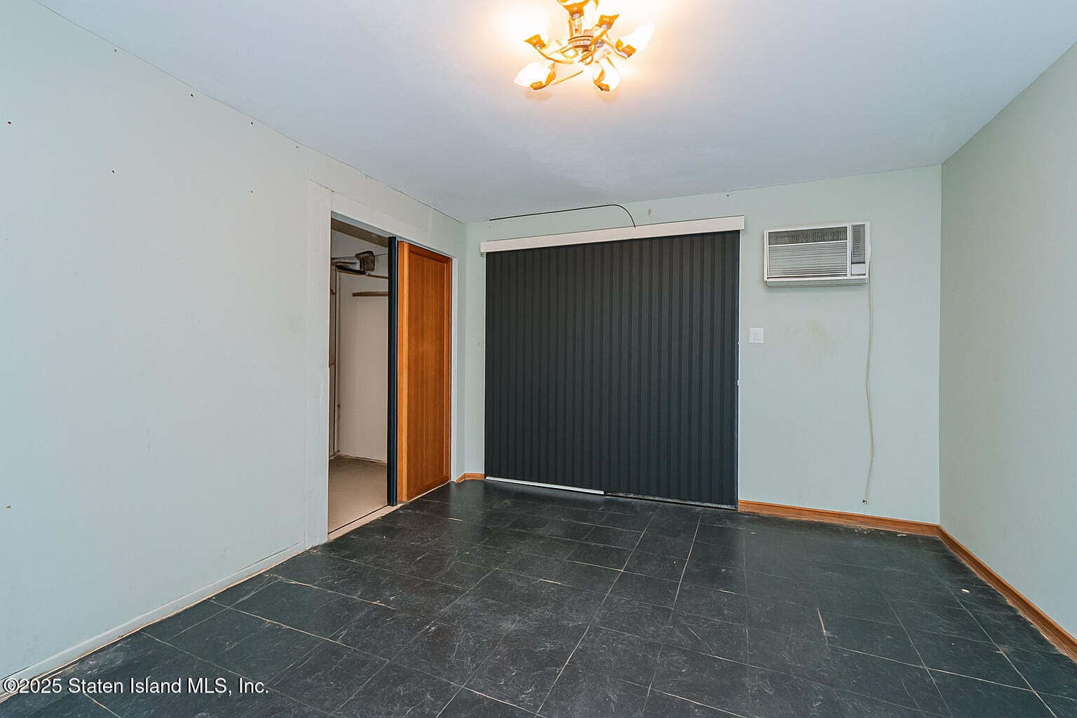 12 Saccheri Court Image 4