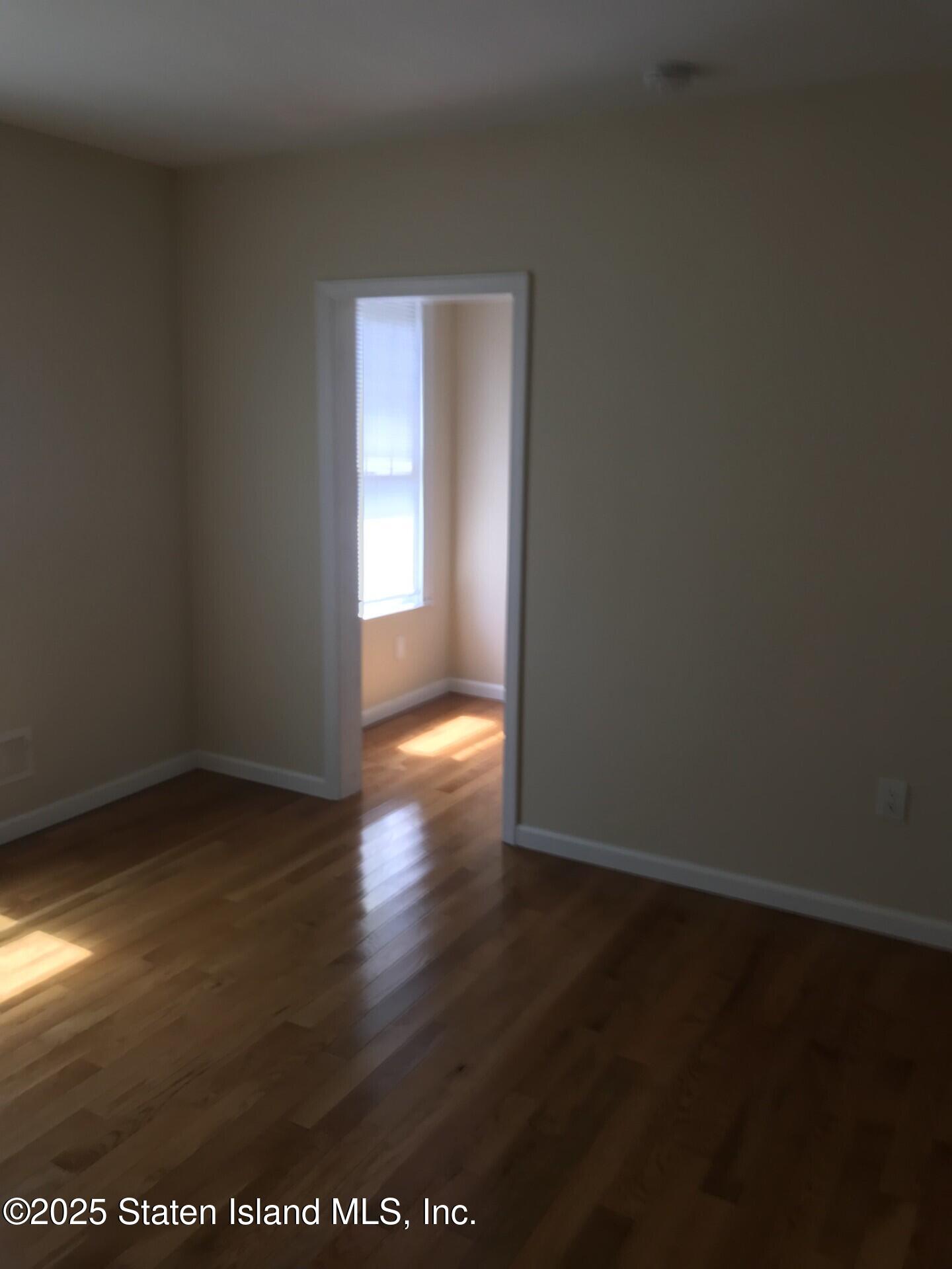 41 Newberry Avenue Image 5