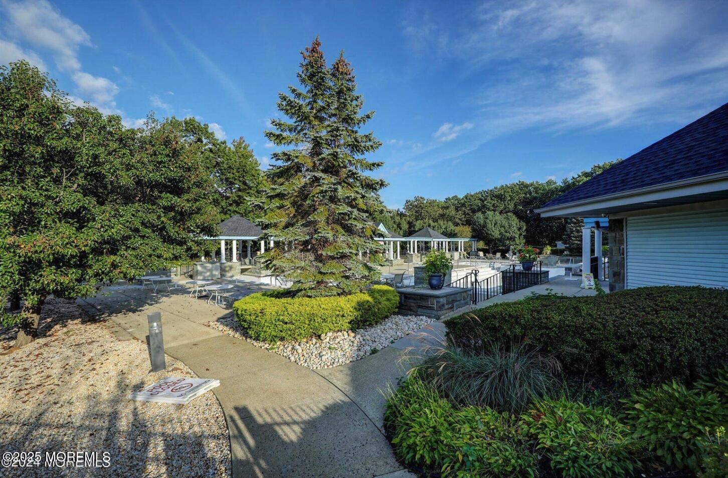 12 Thatcher Court, Jackson, NJ, 08527 image 40